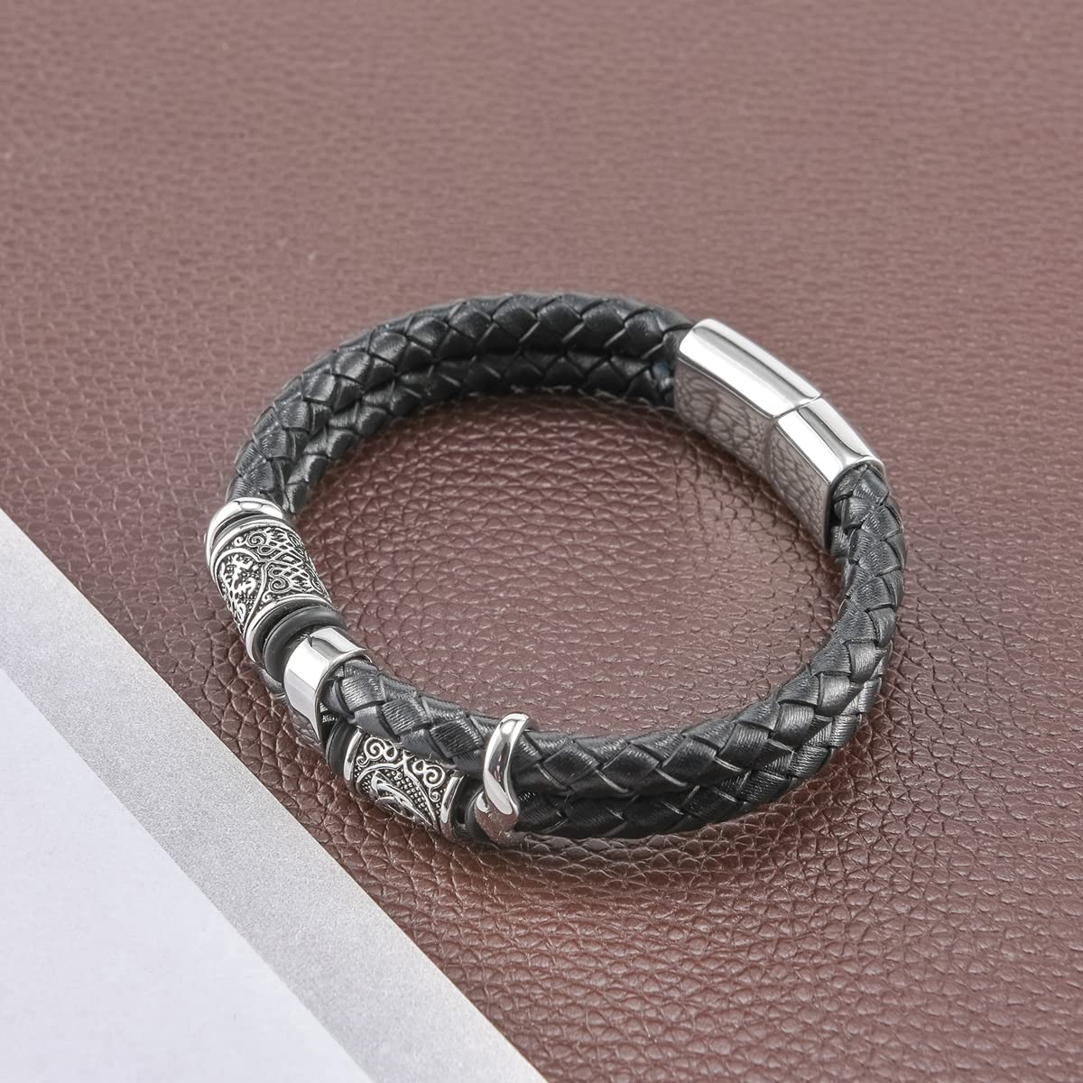 Pulsera De Cuero Casual para Hombres Multicapa Trenzada Brazalete Personalizado, Regalo para Navidad, Cumpleaños, Boda, Aniversario, Día del Padre - Juego De 2,Negro