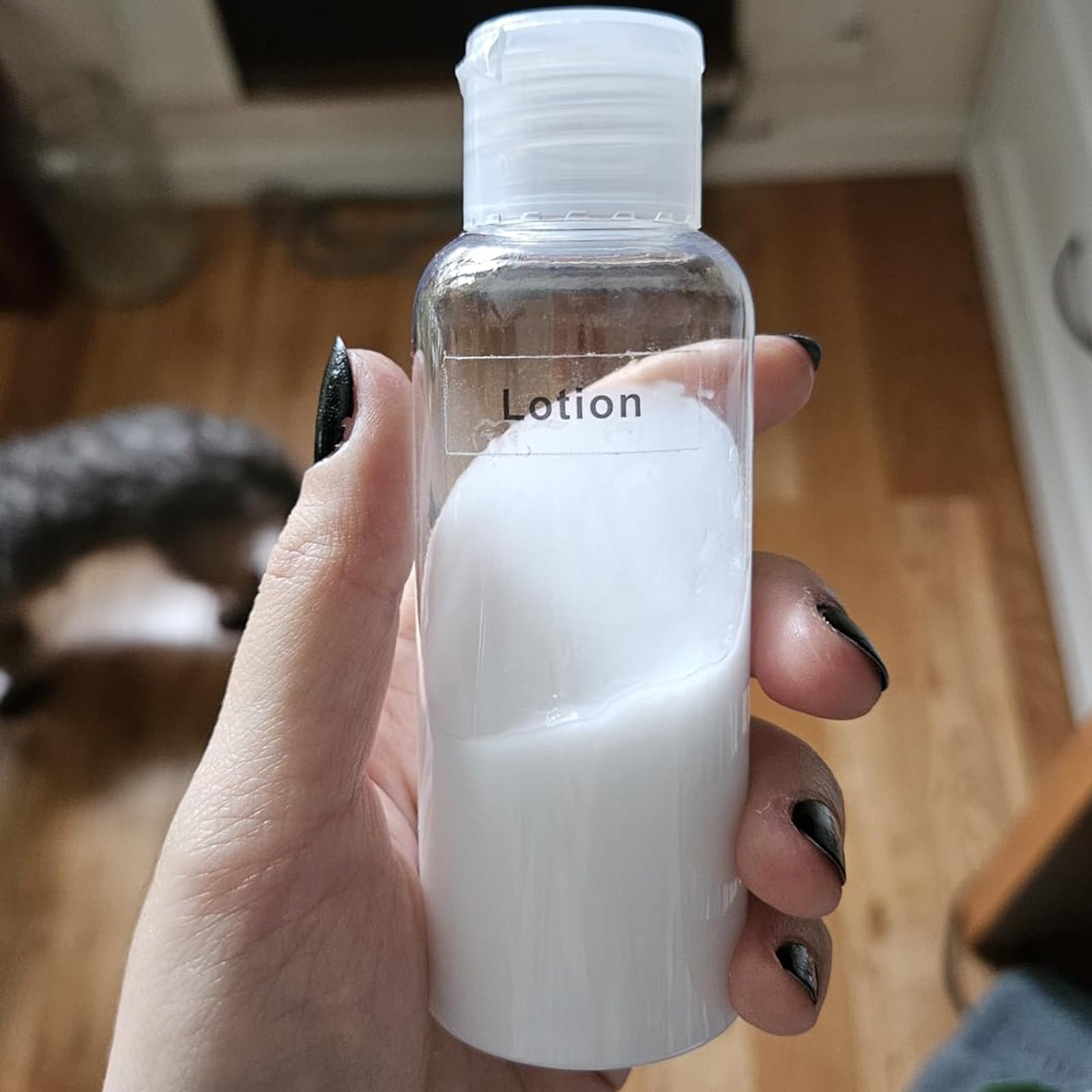 MOUYAT 110 Stück 30 ml transparente Klappverschluss-Flaschen, leere, transparente Reiseflaschen mit Deckel, nachfüllbare Kunststoffflaschen mit Klappverschluss für Reisen