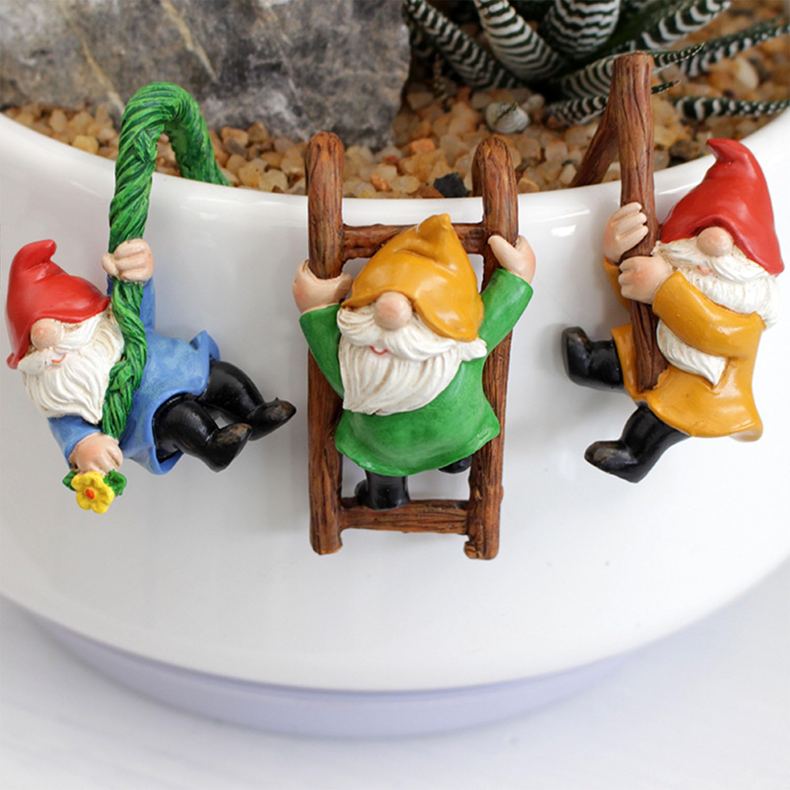 3 Piezas Gnomo Jardín, Mini Figuras Enanas, Juego Gnomos Jardín Exterior, Gnomos Jardín Divertidos, Conjunto Gnomos Jardín Miniatura, Adecuado para Jardines Pequeños, Acuarios, Macetas