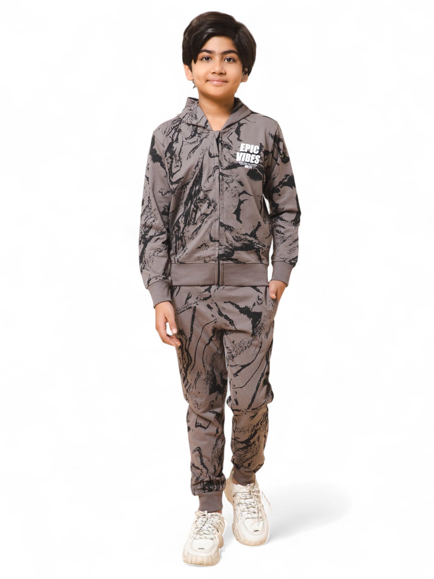 Alan Jones Clothing Boys Solid Tracksuit Set-picture-17