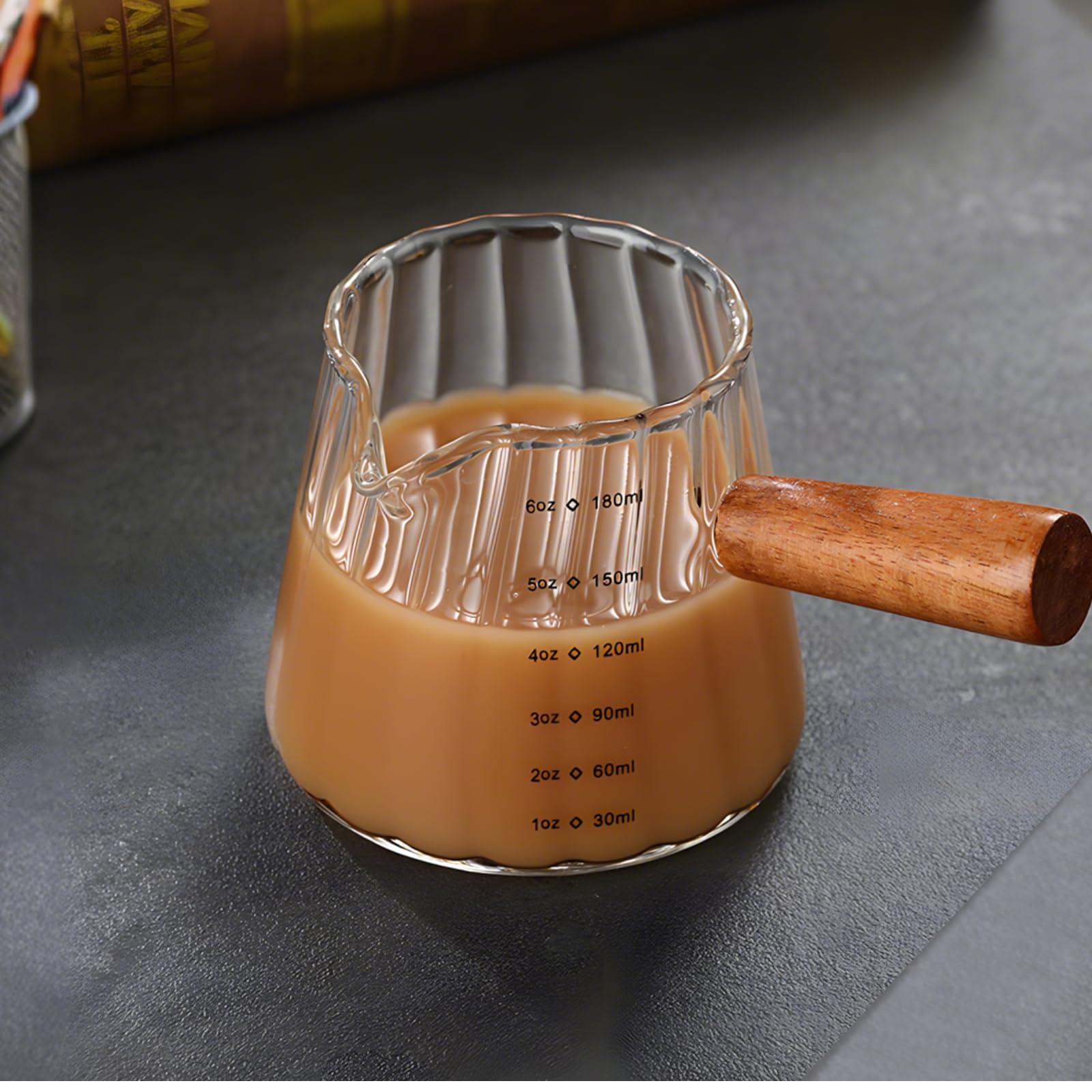 Lot de 2 tasses à mesurer en verre, 180 ml, pichet triple de 6 oz avec bec verseur, verre doseur pour café avec poignée en bois, pour espresso, baristas et amateurs de café