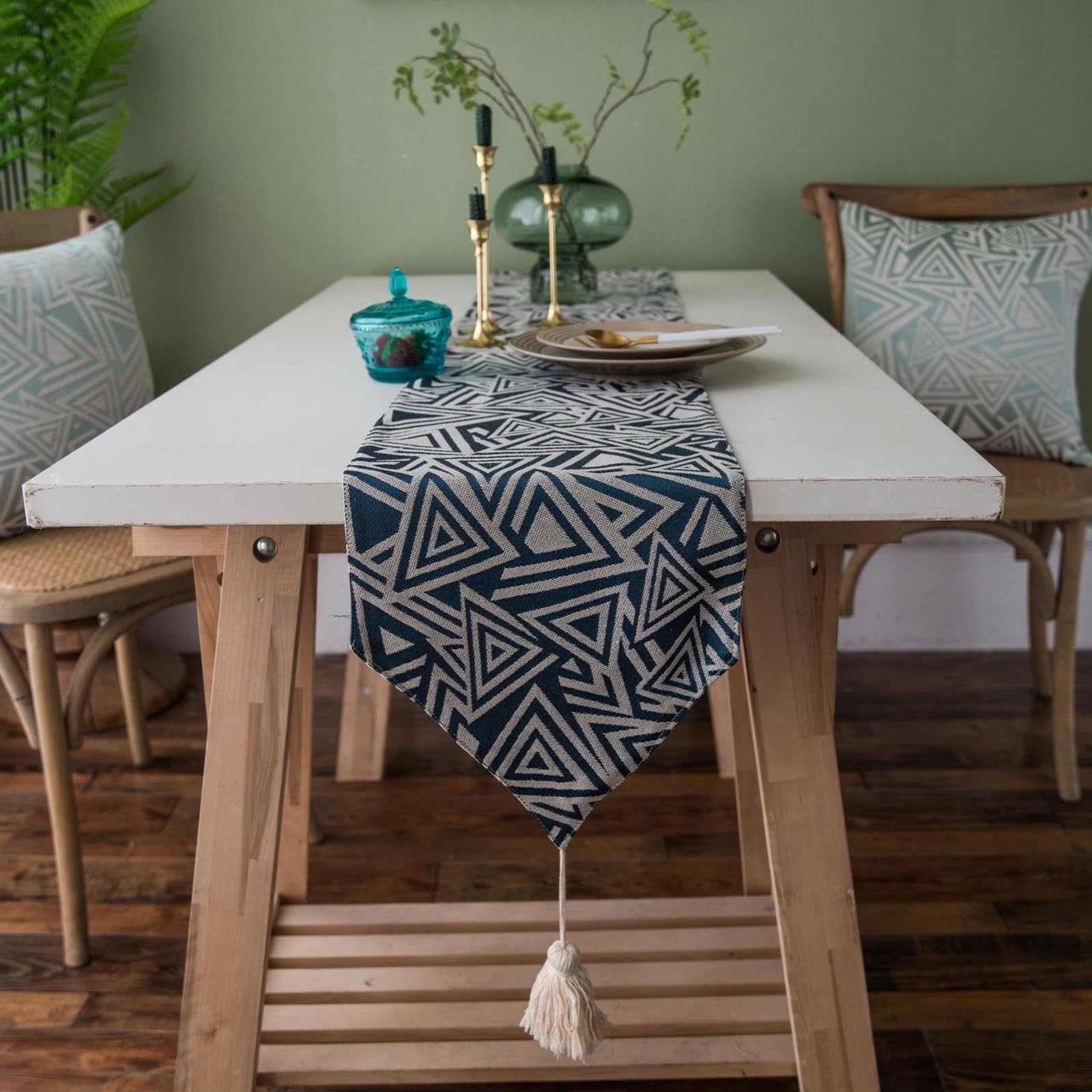 Marineblau Tischläufer Polyester Baumwolle, Deko Tischläufer Abwaschbar Einfache Jacquard Dreieck Muster mit Quasten Tischdecke für Küche Esstisch Dekor, 30x200 cm, Marineblau