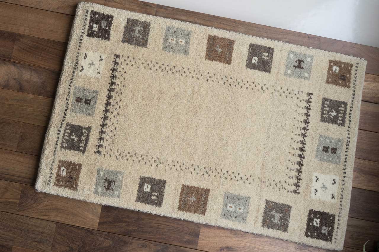 Amazon｜サヤンサヤン 手織り ギャベ ギャッベ 玄関マット 室内 SS5