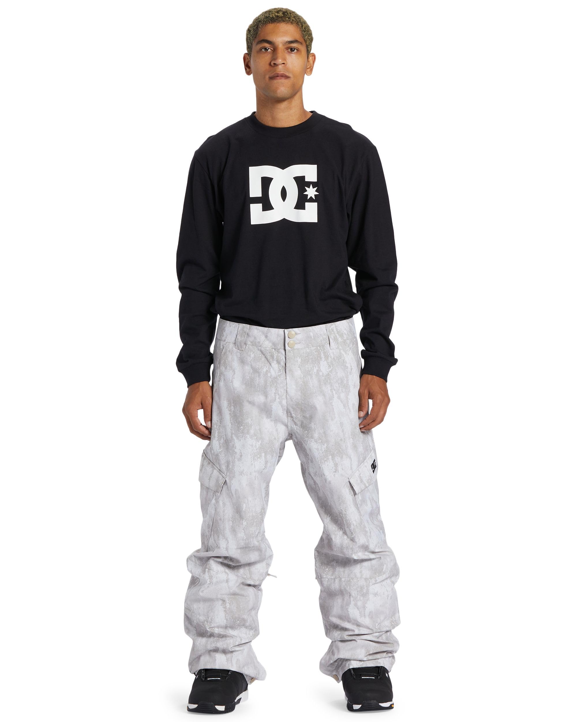 DC Pantaloni da snowboard isolati da uomo