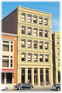 Bachmann Industries HO Scale Savings & Loan City Scenes Building Kit