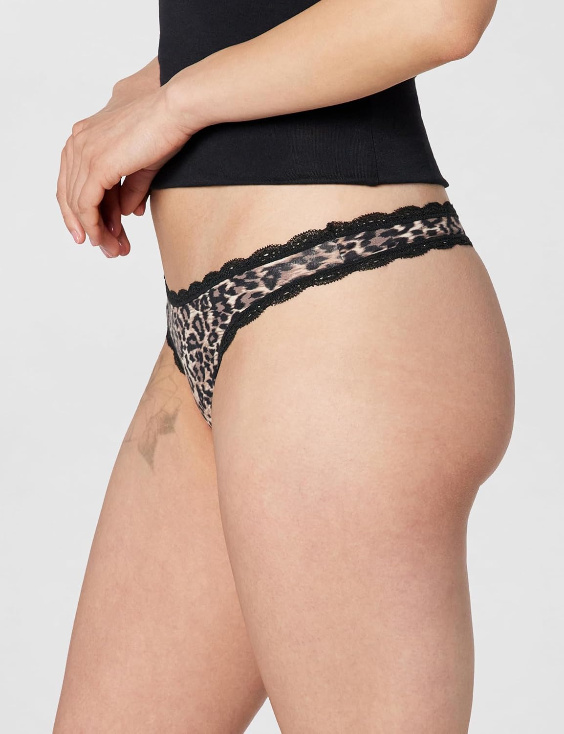 b.tempt'd womens Inspired Eyelet Cotton Thong Panty, 972219 - Image 3