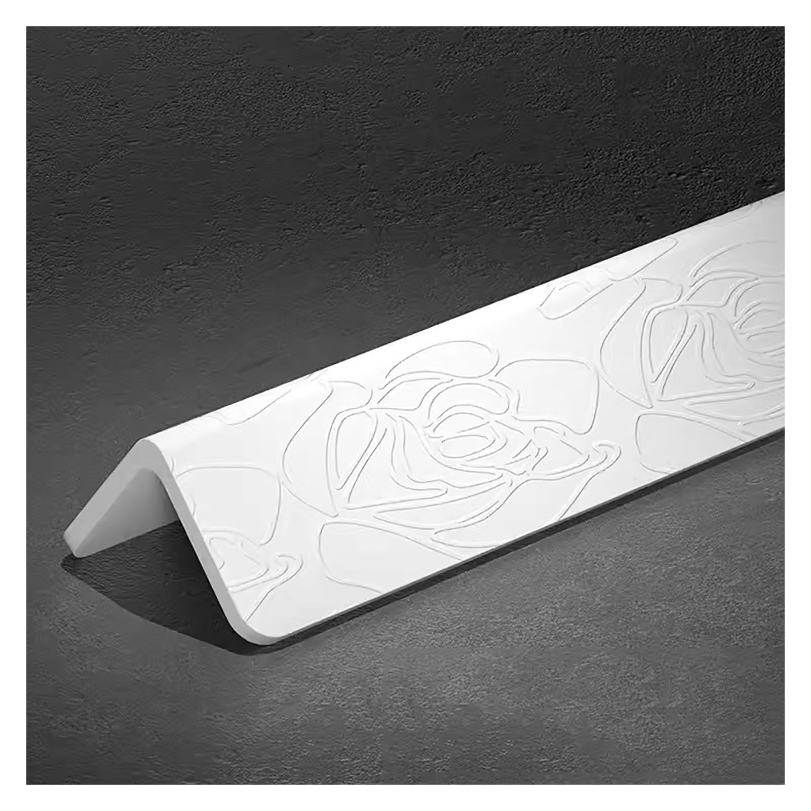 Bande d'angle en PVC beige longue durée pour protéger les murs contre les chocs