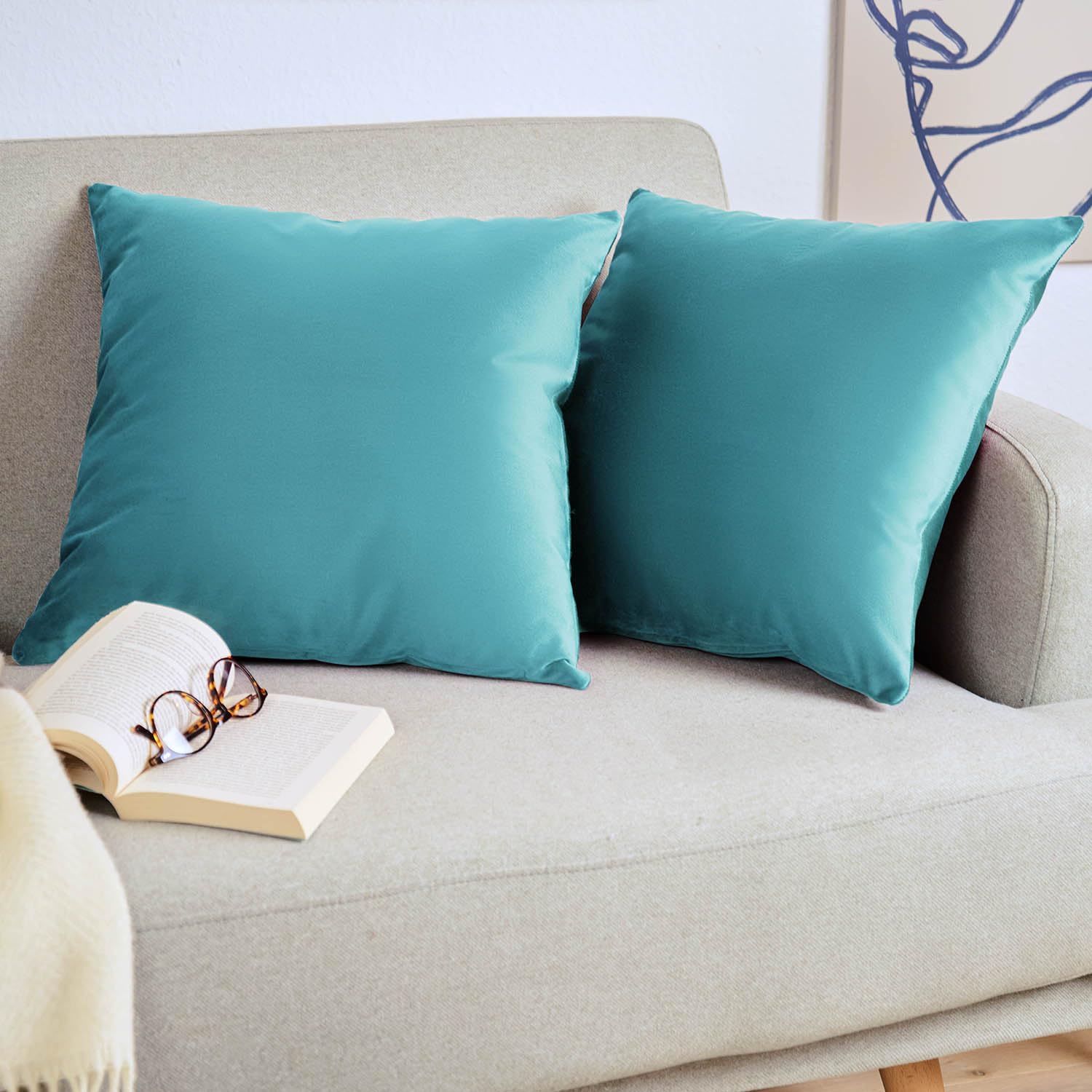 Blumtal Set di 2 Federe Cuscini Divano 45x45 cm in Velluto, con Chiusura Lampo Invisibile, Eleganti Copricuscini Divano in Morbido Velluto,Taglia 45 x 45, Blu