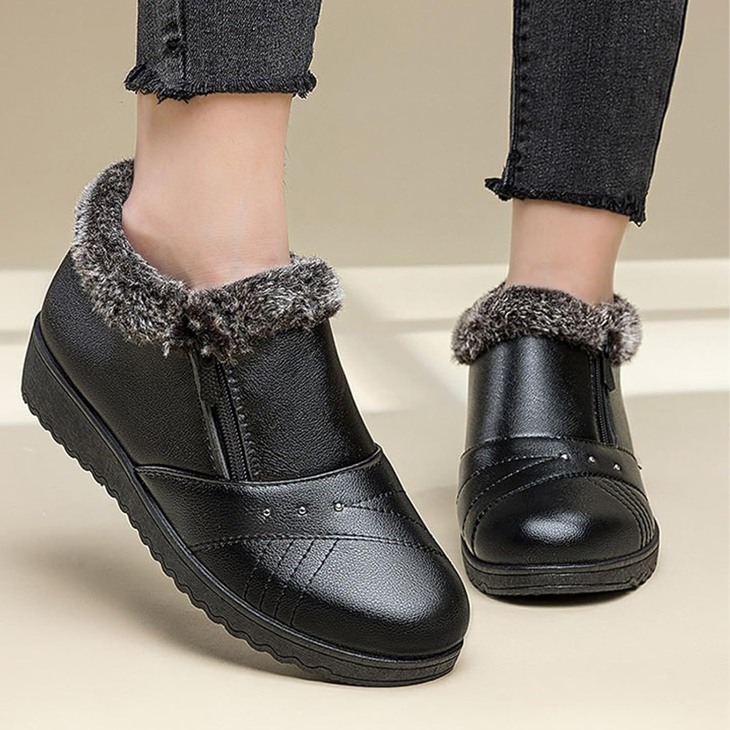 Women's Warm Lined Waterproof Leather Shoes Winter Casual Solid Color Round Toe PU Platform Ankle Boots with Side Zipper