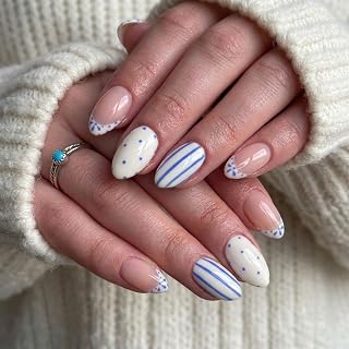 Press On Nails French, 24Pcs Kurze Mandelförmige Polka Dot Nägel, Wiederverwendbare Acryl Selbstklebende Nägel für Frauen, Vollabdeckung, Glänzend, Cute Press On Nails