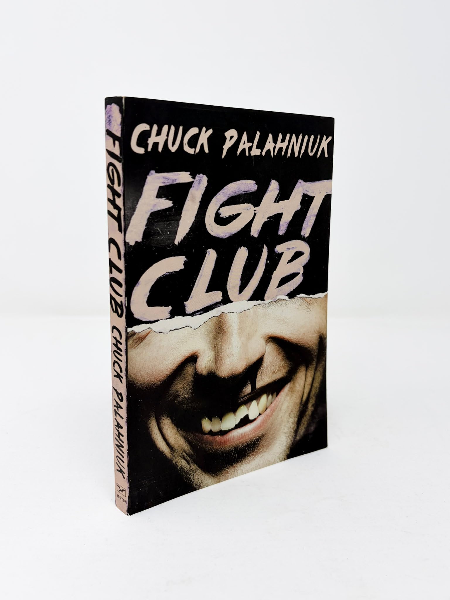 Fight Club: A Novel — Amazon image 3