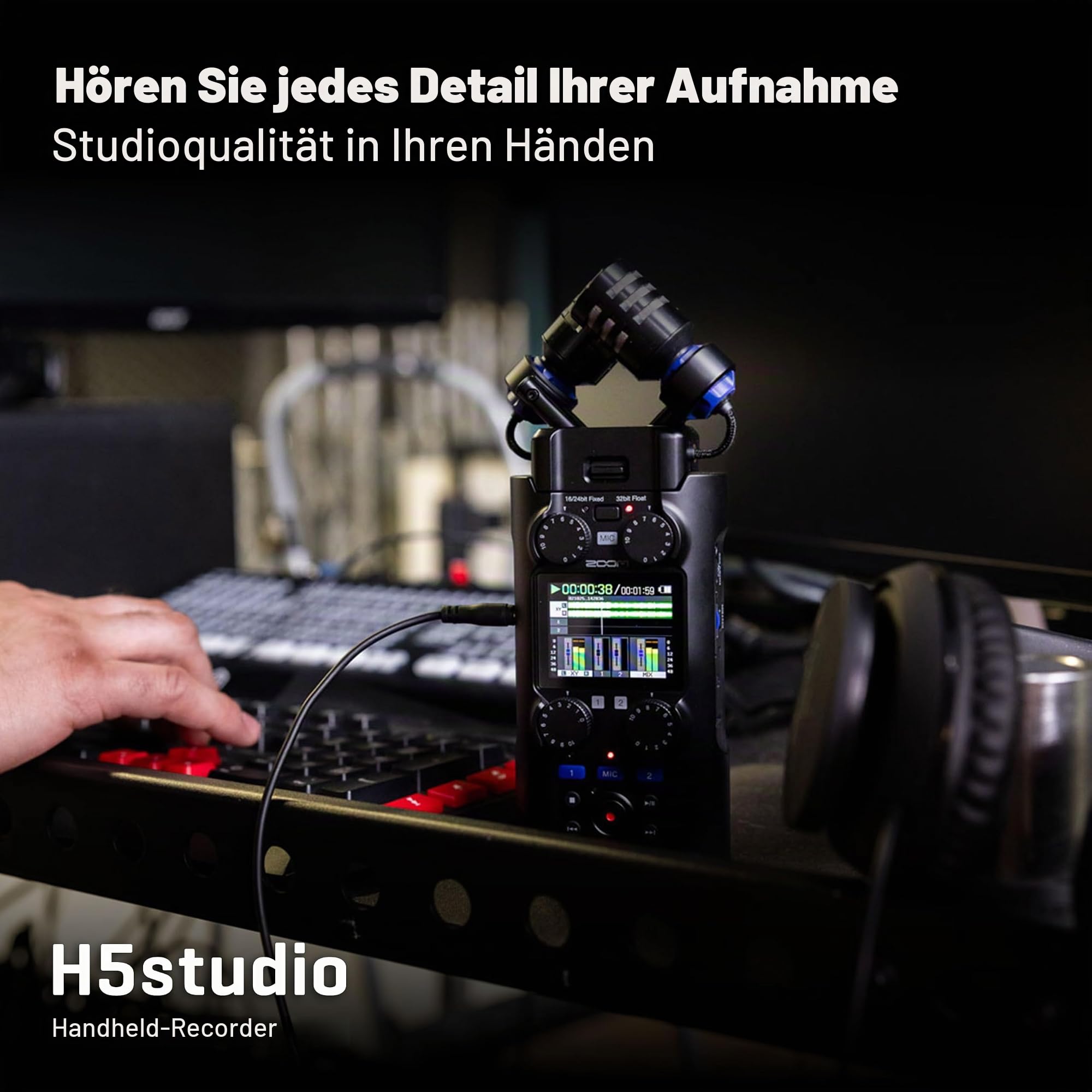 ZOOM H5studio, Handy Recorder mit 6 Spuren, regelbare Aufnahmen mit 192 kHz 32 Bit Float, Mikrofone und Vorverstärker in Studio-Qualität für makellose Klangqualität, schwarz