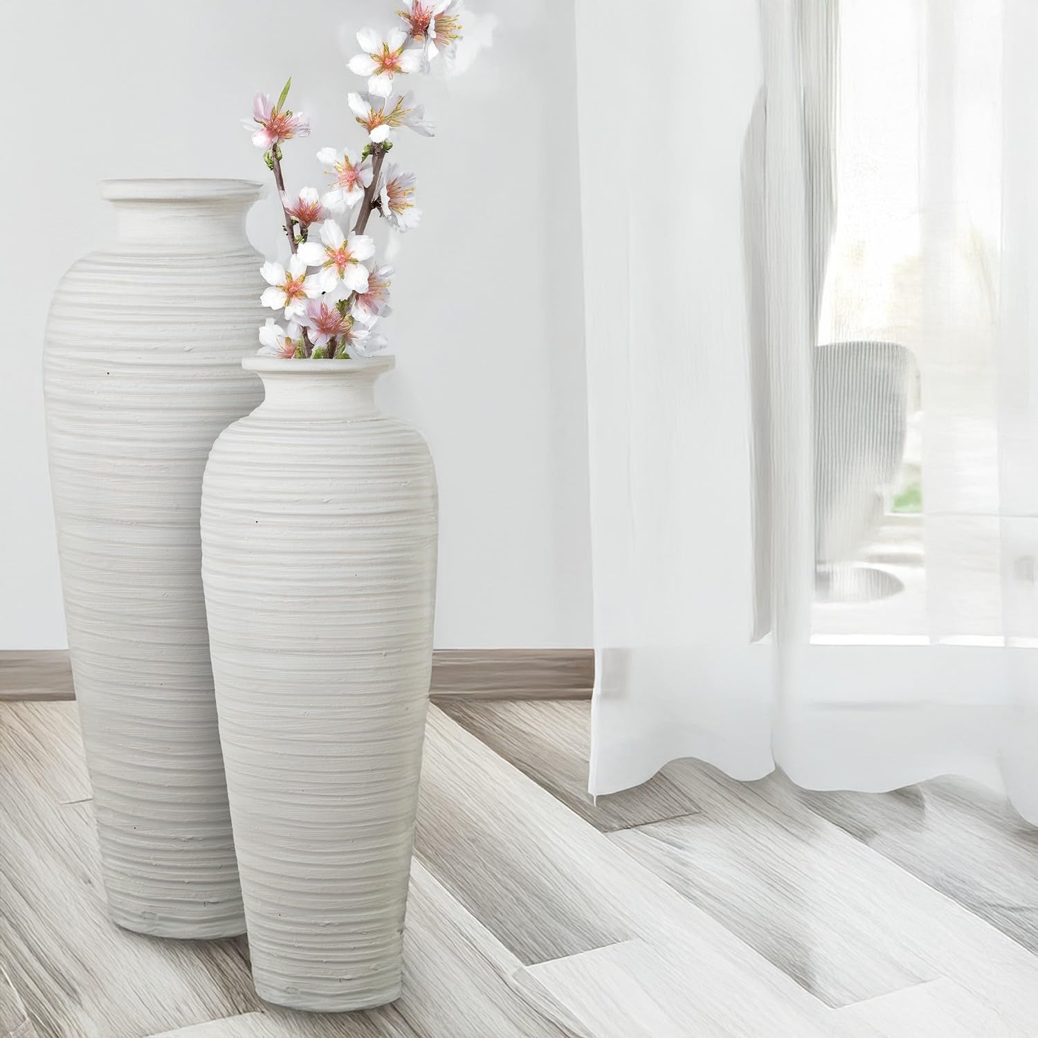 Jarron de Suelo de Ceramica Ondulada en Blanco Mate Ø27x80 cm