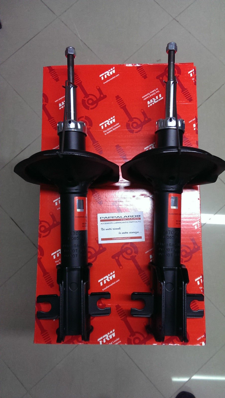 2x Ammortizzatore Spina superiore JGM242T TRW per