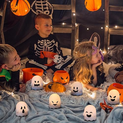 Miniatura 6 de Wondise Velas sin llama de Halloween con control remoto y temporizador, paquete de 6 velas LED parpadeantes con pilas fantasmas para decoración de