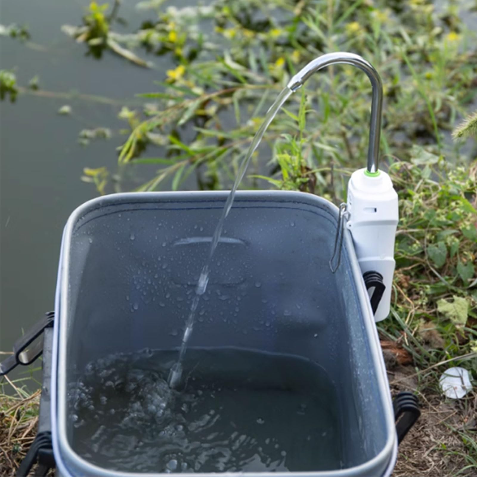 Pompe de pêche pour robinet de pêche avec lumière LED pour poissons et aquariums