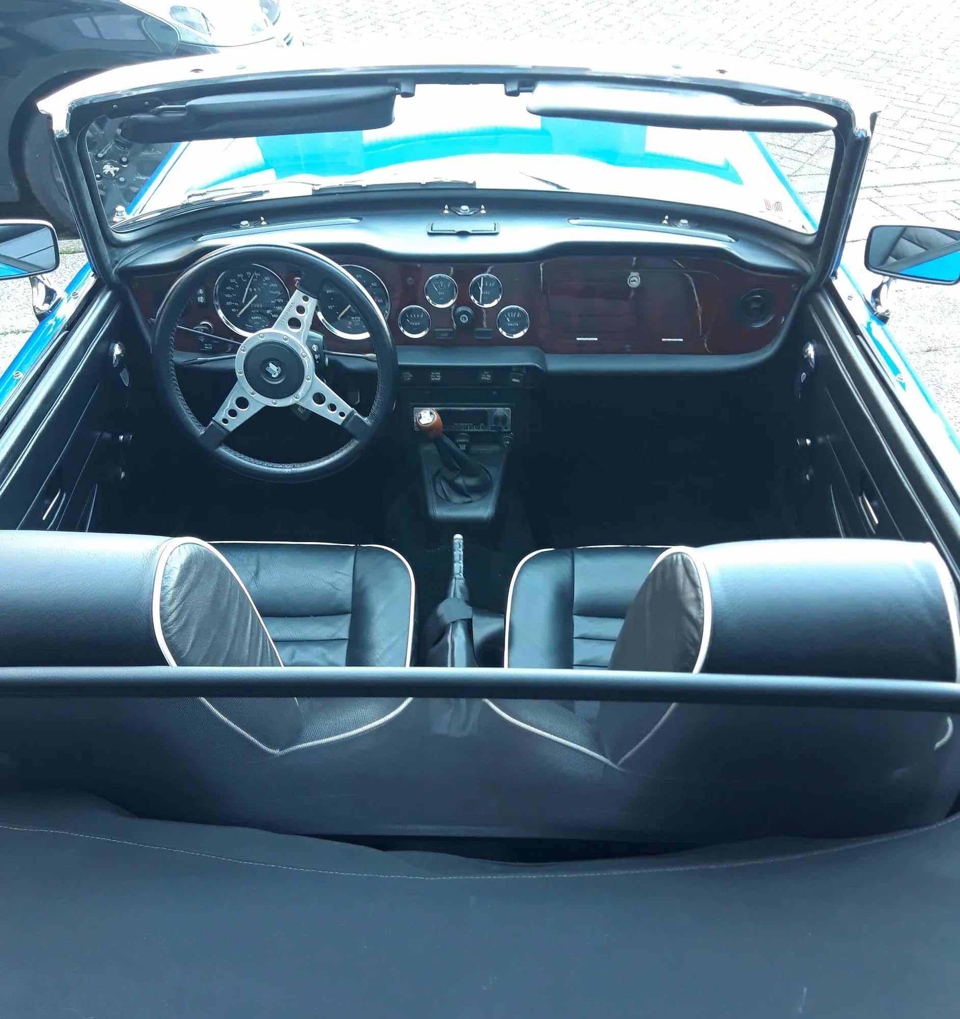 GermanTuningParts Déflecteur de Vent pour Triumph TR4,TR5,TR6 (1964-1976) - Pliable - Noir | Filet Anti-Remous Coupe | Déflecteur d'air
