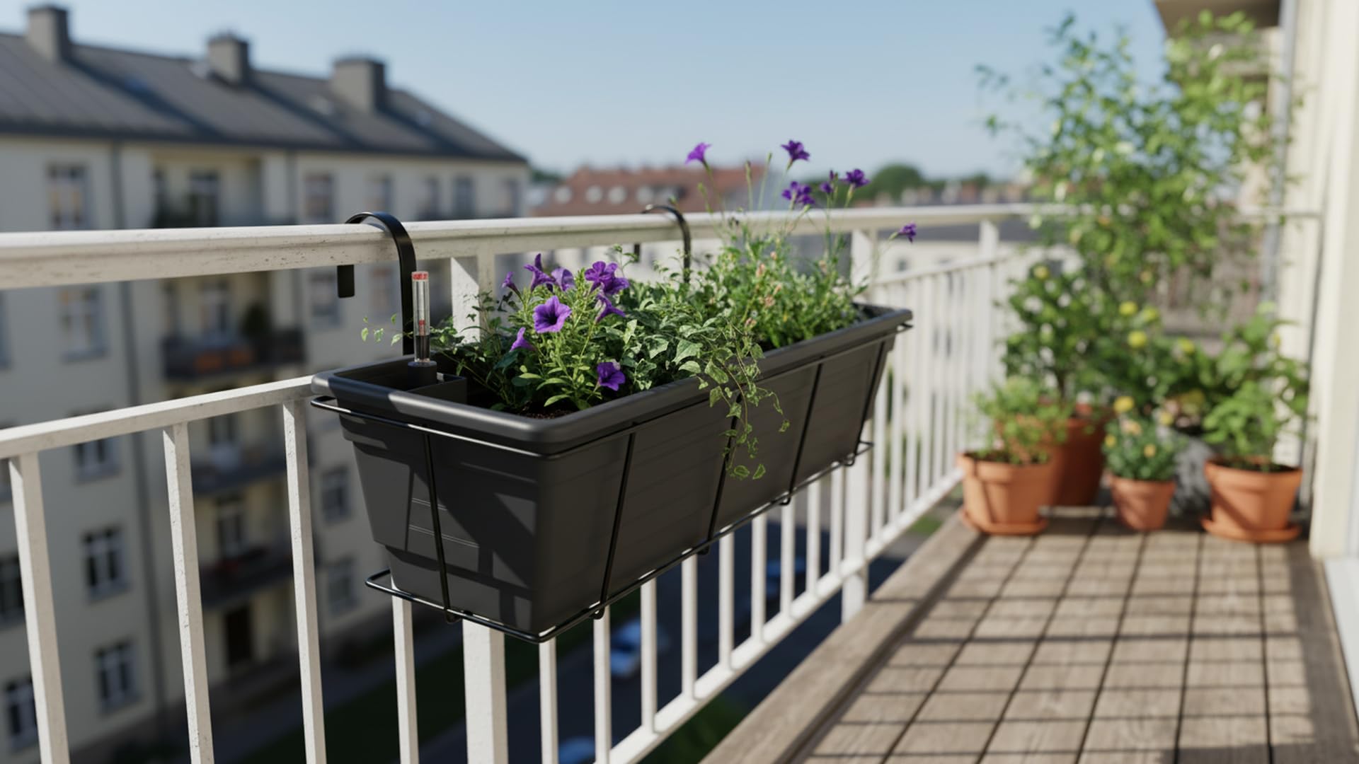 Plastard Blumenkasten 100 cm Anthrazit mit Hydroeinsatz, Wasserstandsanzeiger und Metallhalterung – selbstbewässernder Pflanzkasten, Balkonkasten, robust & witterungsbeständig