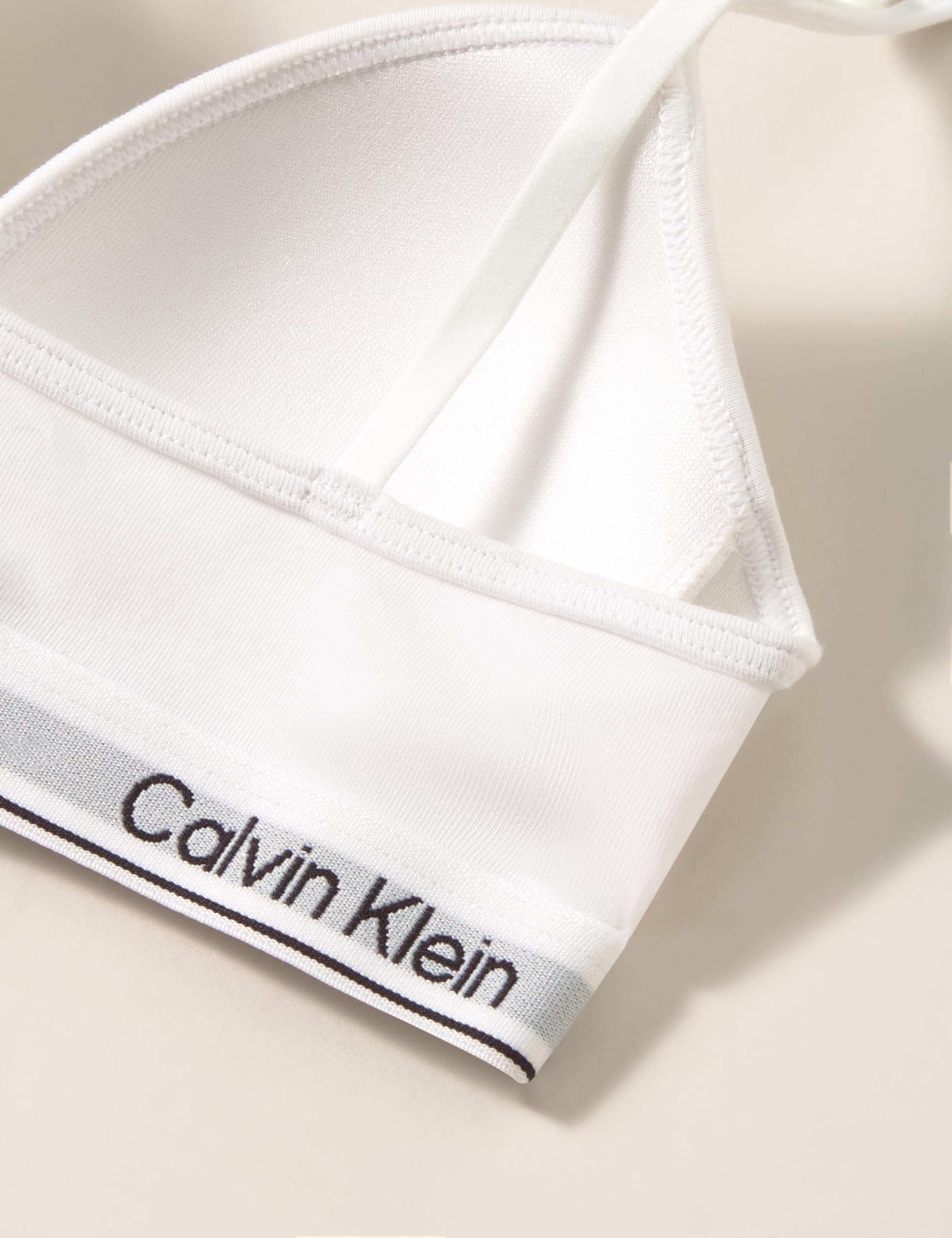 Calvin Klein Trójkąt Dziewczynki Triangle G80g800736