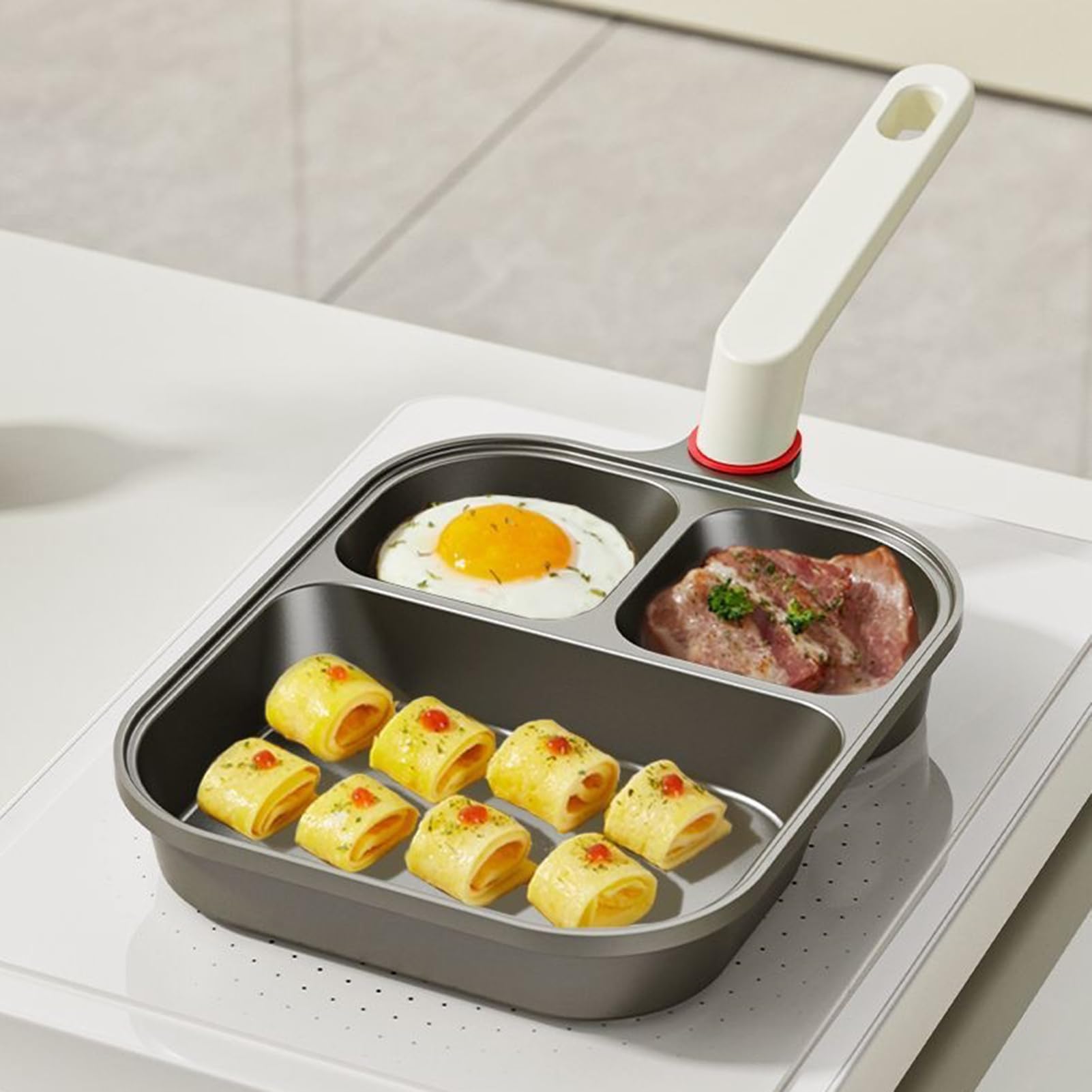 Padella antiaderente per uova Padella colazione a 3 scomparti | Tegamino Divisorio con Coperchio e Spatola in Silicone per Uova, Pancake, Bacon e Preparazione Pasti