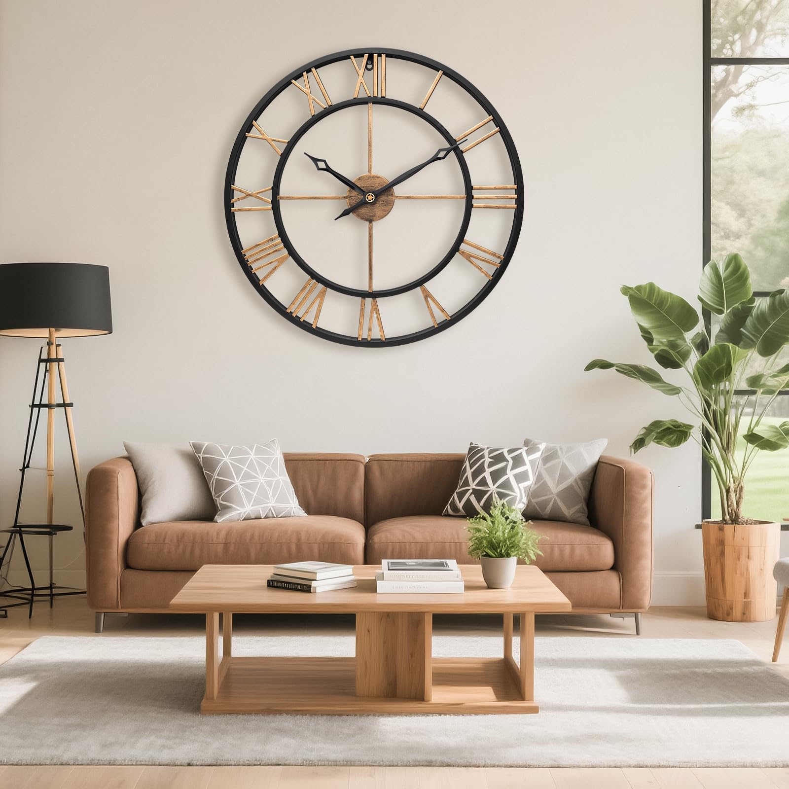 Große Wanduhr XXL 60 cm aus Metall in Gold, Vintage, Lautlos | Wanduhr Große Modern mit Römischen Ziffern, ohne Tickgeräusche, für Wohnzimmer, Küche und Büro, Ideal als Einzugsgeschenk