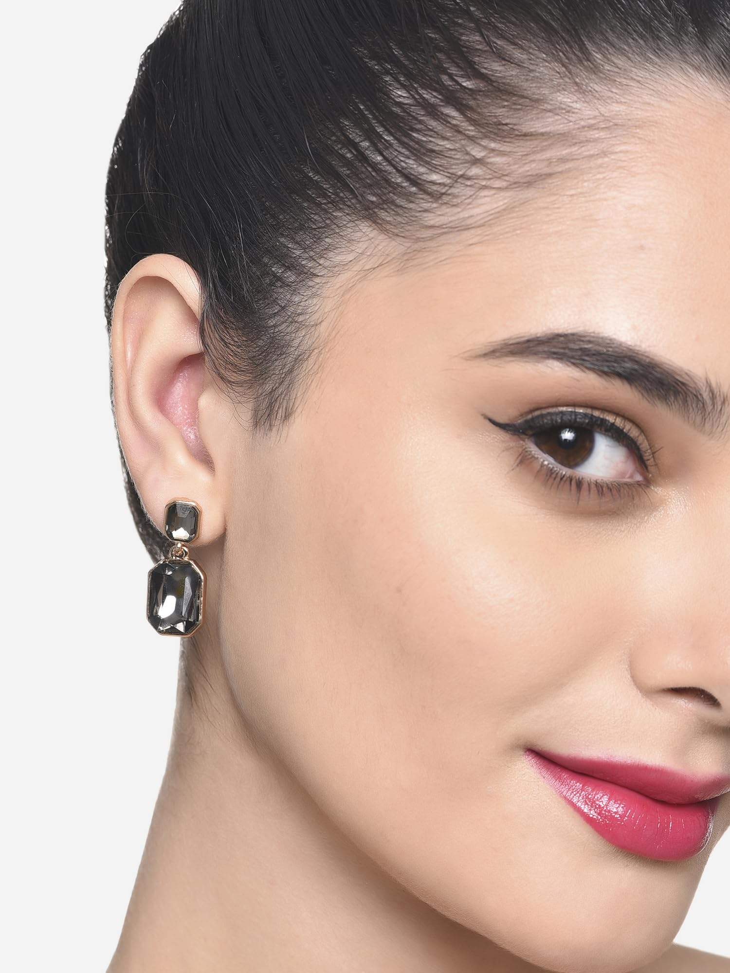 Crystal Shine Stones Studded Stud Earrings - ZPFK16216