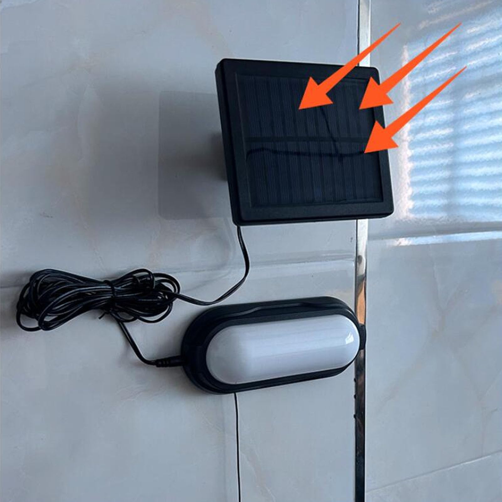 Asixxsix Lampes Solaires Suspendues D'extérieur, Lampe Solaire avec Panneau Solaire, Interrupteur à Cordon, Lumière LED à énergie Solaire pour Garage, Patio, Poulailler, Grange
