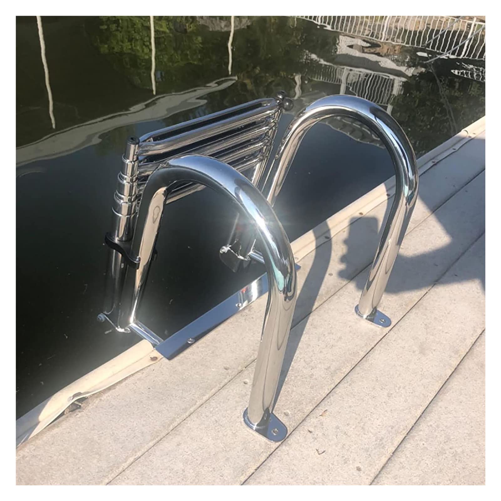 Échelle de bateau pliante 4 marches pour remonter à bord sans effort