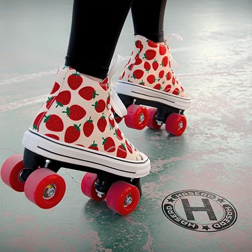 Miniatura 5 de HASERD Patines para mujer con bolsas, patines de lona ajustables de doble fila para niñas, diseño temático de fresa y piña, estilo de tenis de lona