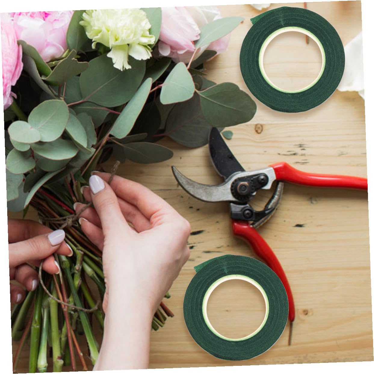 SEWACC 12 Rolls Green Floral Tape Non Adhesive Flower Arrangement Tape Crepe Paper for Bouquet Wrapping and Garden Crafts