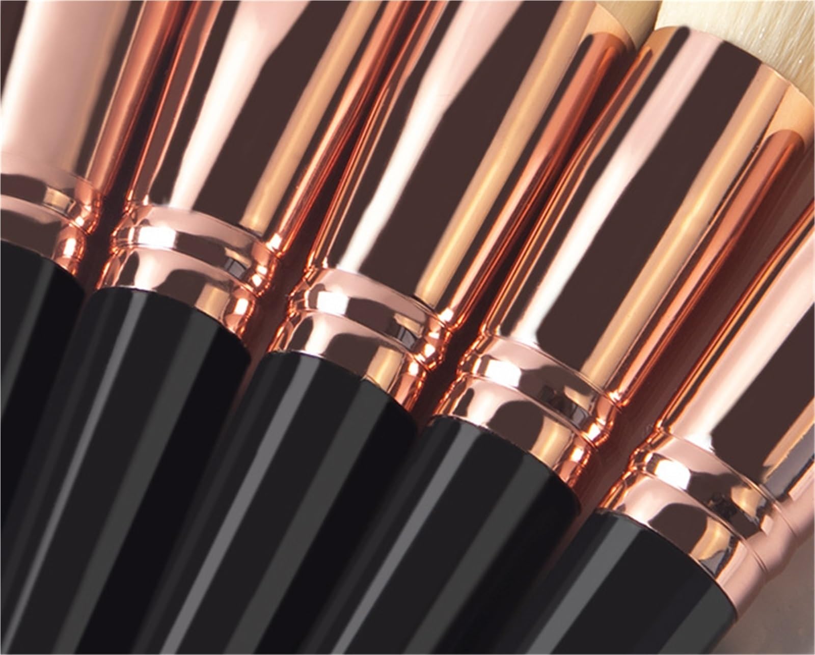 Make up Pinsel Set, Highlights Make-up-Pinsel-Set 14-teilig Augen- Und Gesichts-Make-up-Pinsel Mit Synthetischen Borsten Pinsel in Reisegröße(Black+Brush Bucket)