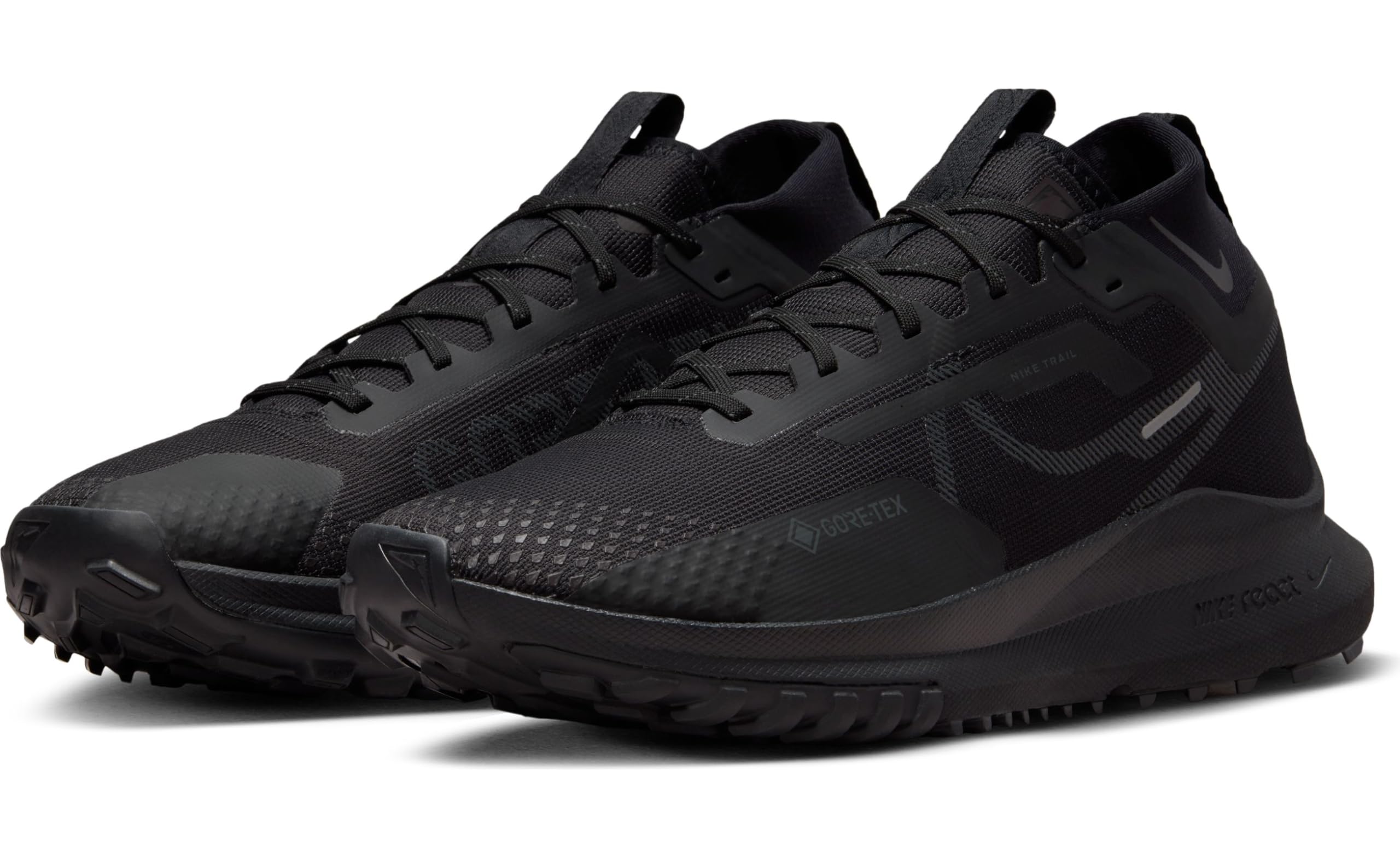 NIKE Mężczyźni React Pegasus Trail 4 GtxButy Do Biegania