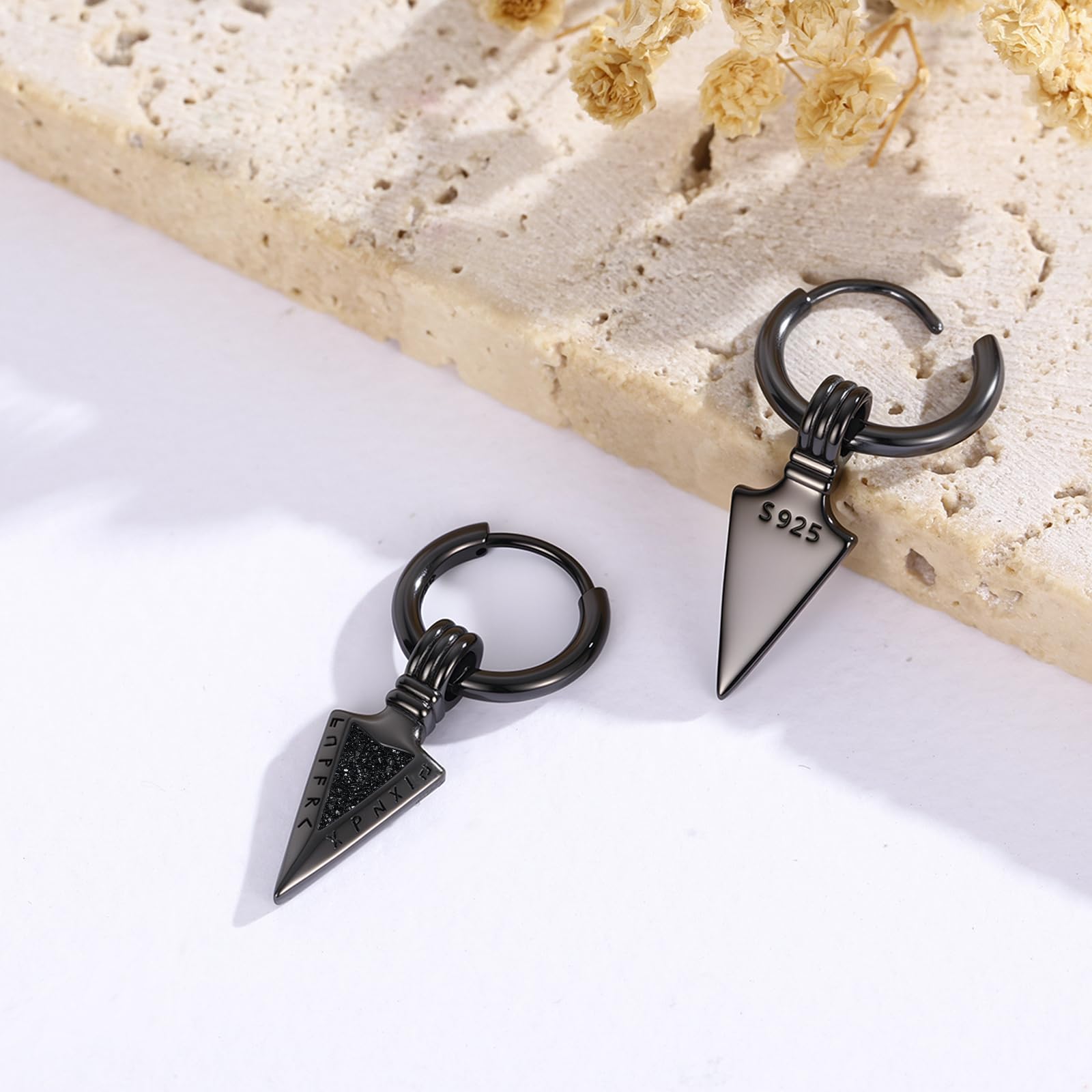 Schwarz Creolen 925 Sterling Silber Pfeilspitze Ohrringe Schwarz Ohrringe Wikinger Schmuck Geschenk für Ihn Männer Herren Sohn