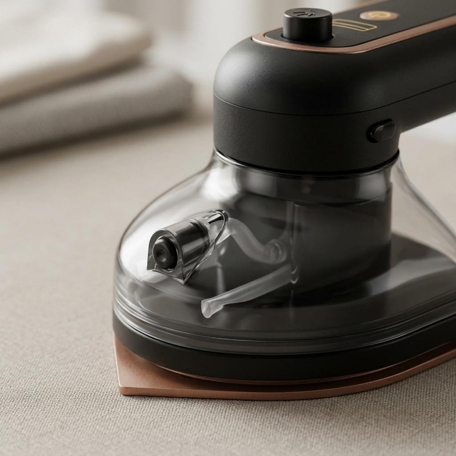 Portátil Plancha Inalámbrica de Viaje izador de Prendas Mini Plancha con Diseño Portátil y Carga USB para Camisas y Tejidos Adecuada para Salidas Reuniones Trabajo, Negro