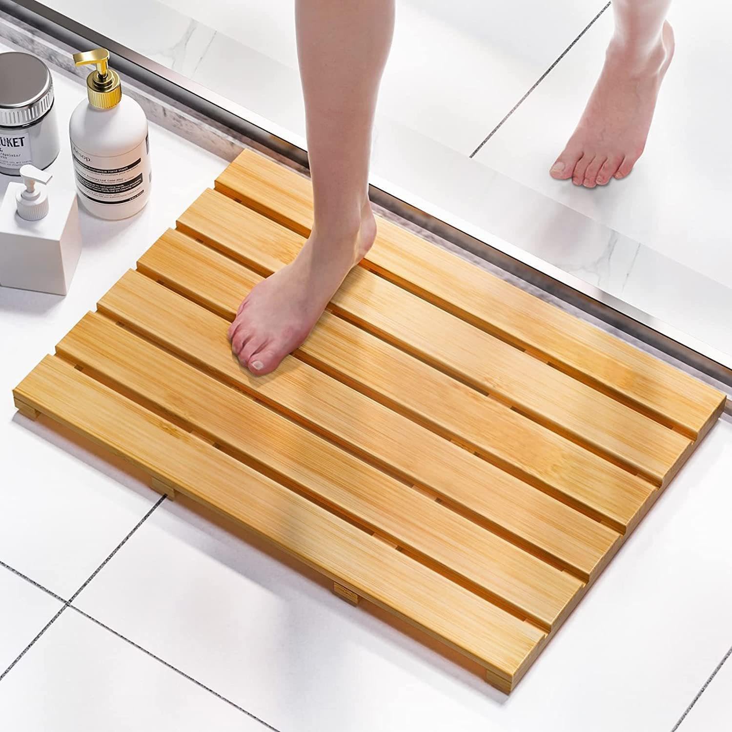 Tapis de douche en bambou antidérapant pour éviter les glissades de bain
