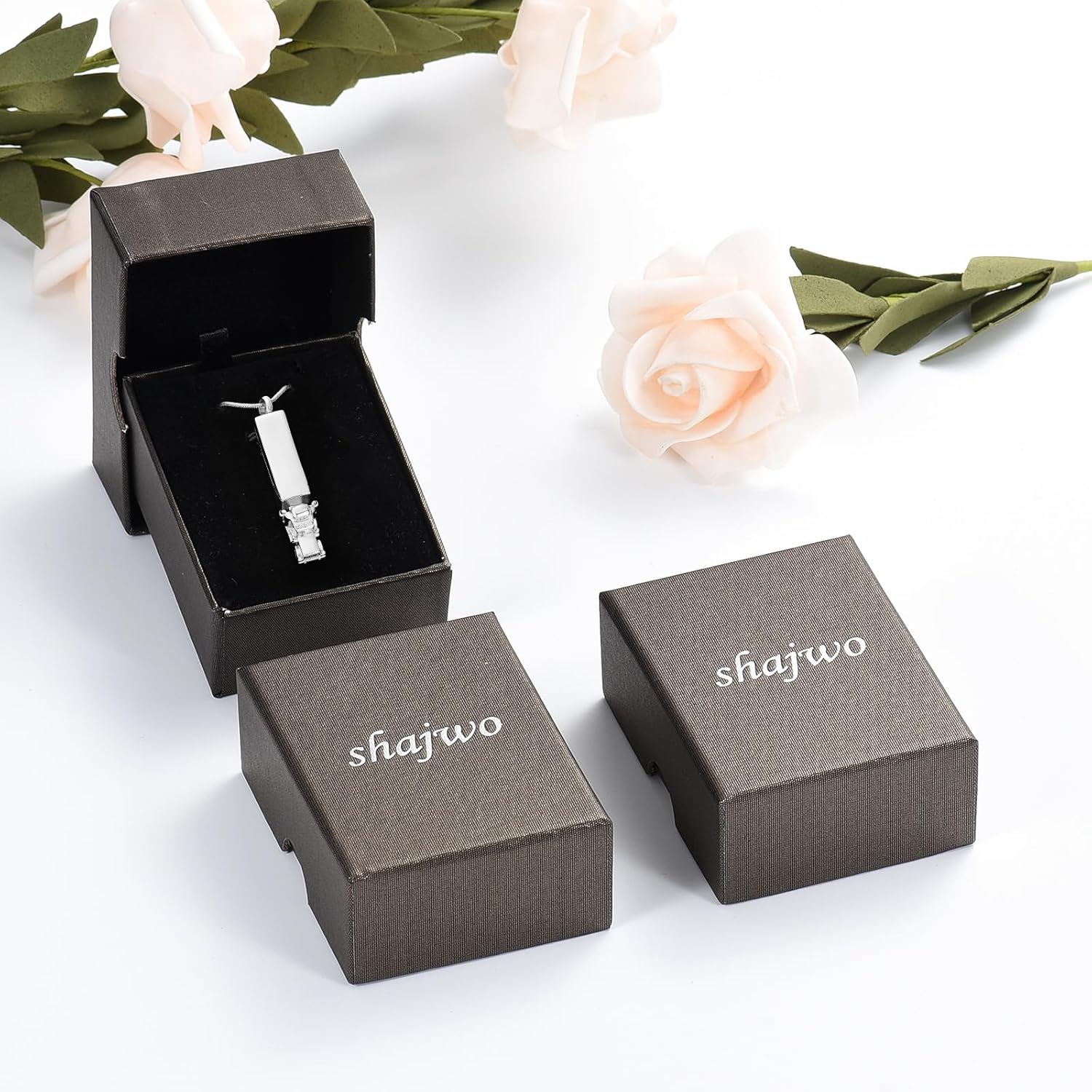 shajwo 18 Wheeler Semi Truck Urn Necklace for Ashes for Men Women Cremation Jewelry of Loved Ones Memorial Locket Pendant - Image 7