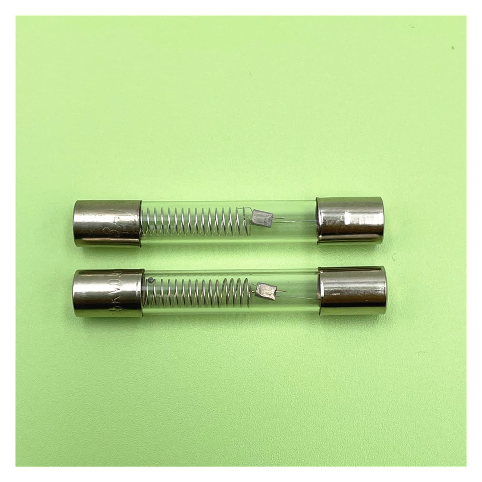 Fusibile a cartuccia in ceramica, fusibile in ceramica a spirale, 5-10 pezzi 5KV 0,65 A 0,75 A 0,8 A 0,85 A 0,9 A Forno a microonde Cartuccia ad alta tensione Fusibile for tubo di vetro Colpo rapido 6