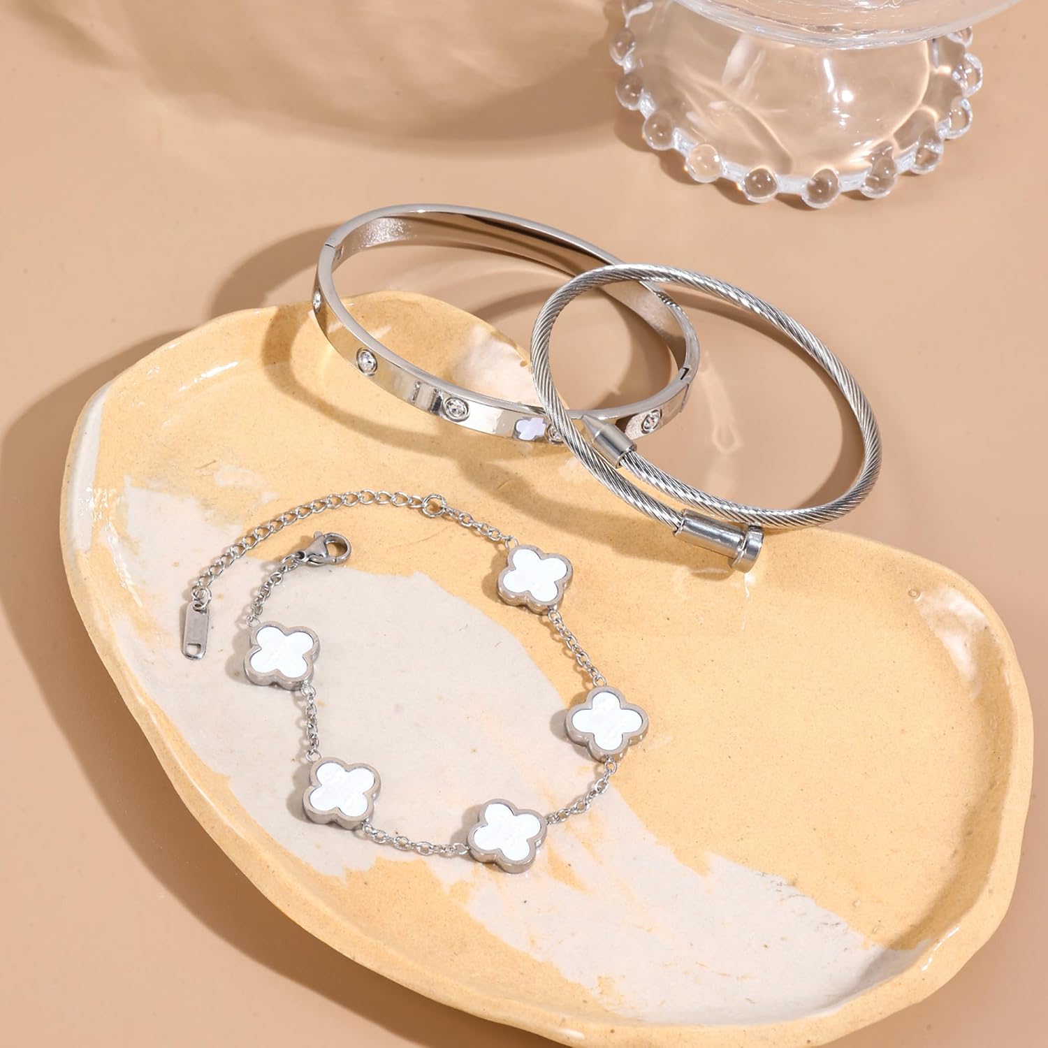 Womens Bracelet 18K Gold Plated Cuff Bangle Clover Bracelet Set for Women Four Leaf Lucky Bangle Jewelry Gift of Love - Image 7