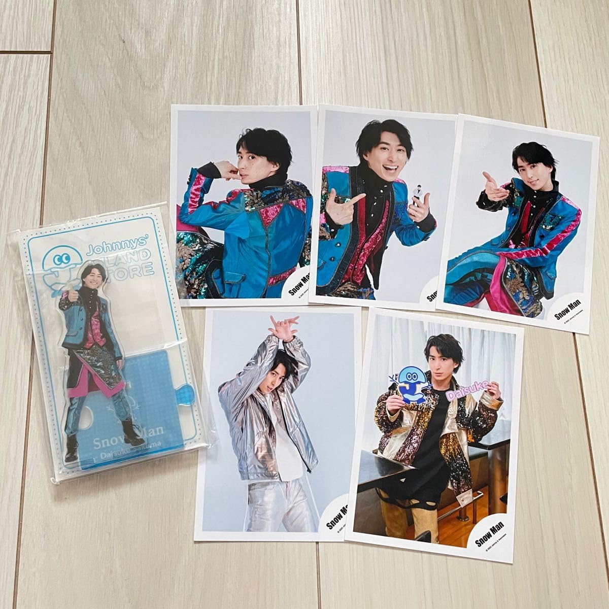 Amazon.co.jp: SnowMan 佐久間大介 アクリルスタンド 公式生写真  