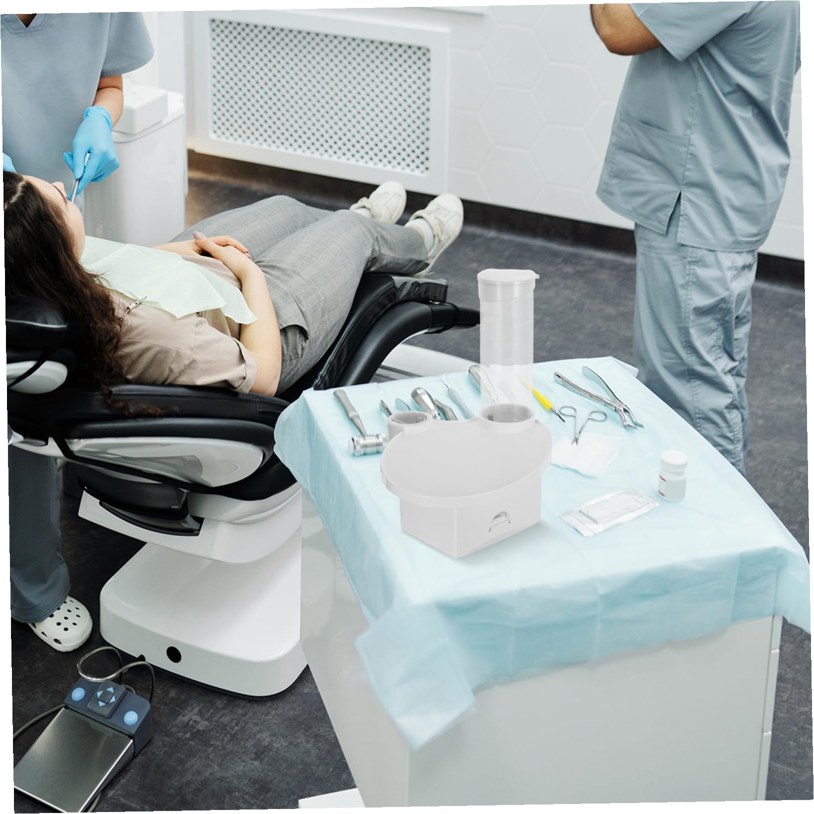 Cabilock Bandeja para Procedimientos Dentales y Organizador de Equipos con Dispensador, Portavasos Diseño Integrado de Plástico Blanco para Clínica