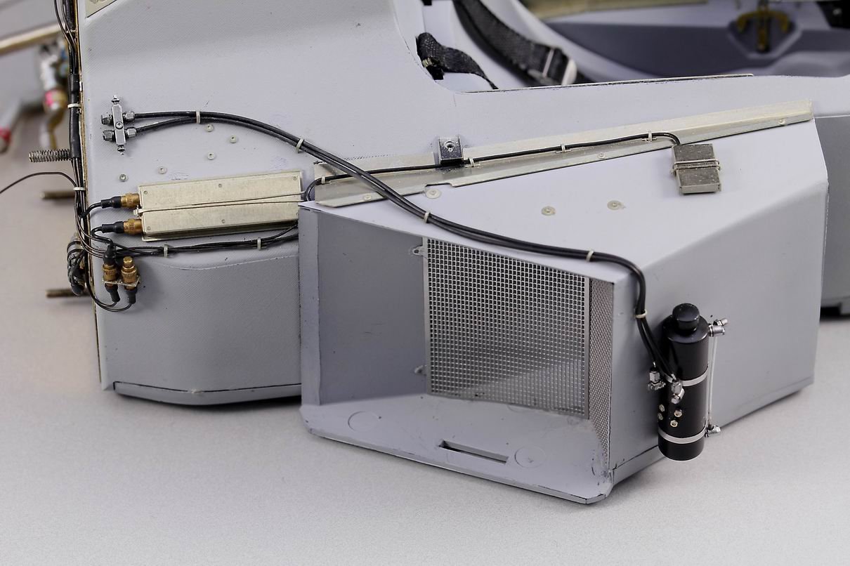 Top Studio 1/12 Mclaren Mp4/6 Radiator Ecu Super Detail-Up Set | eBay