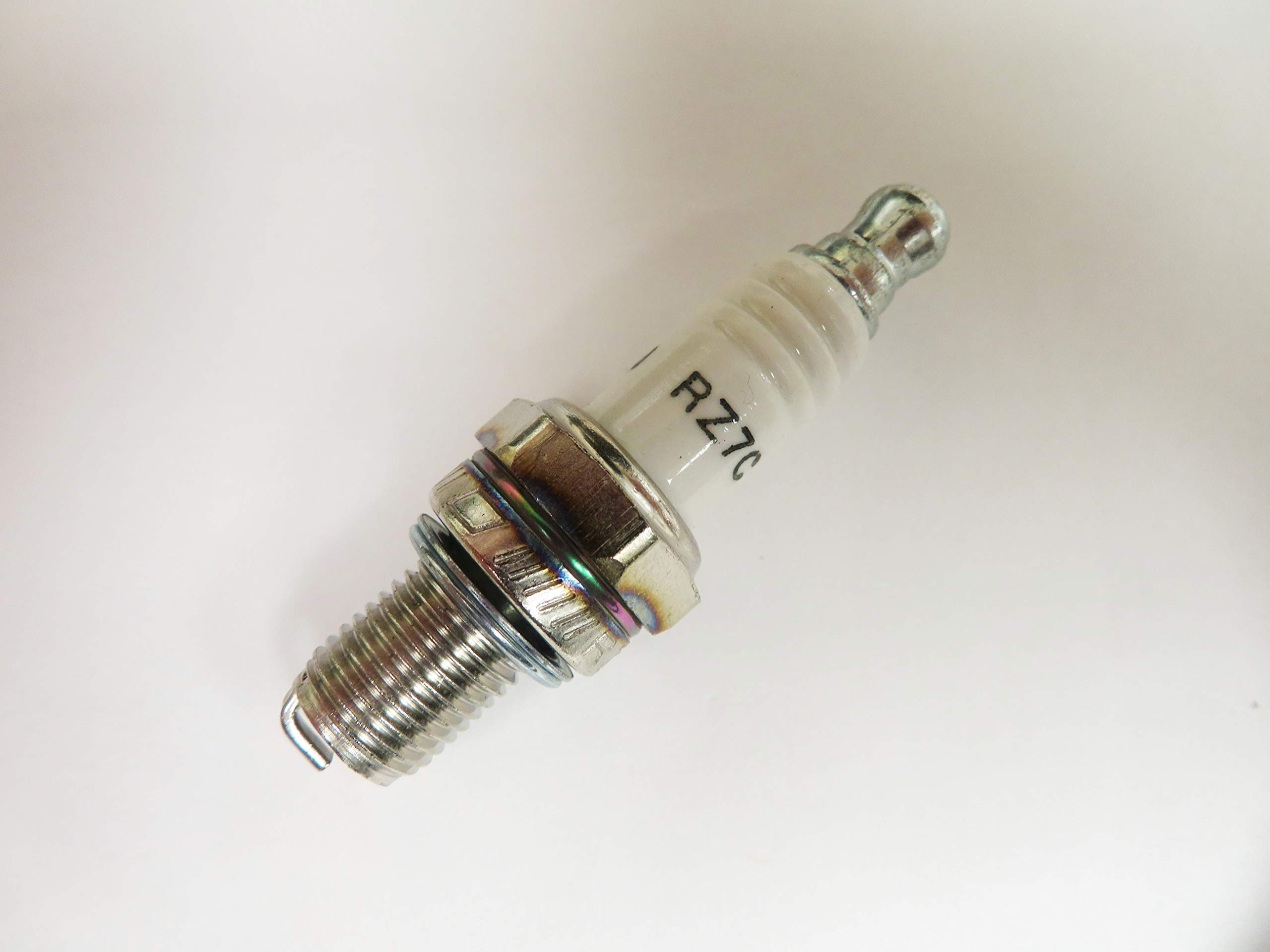 Champion - S Amazon.com: Champion 965 RZ7C Small Engine Spark Plug Pack