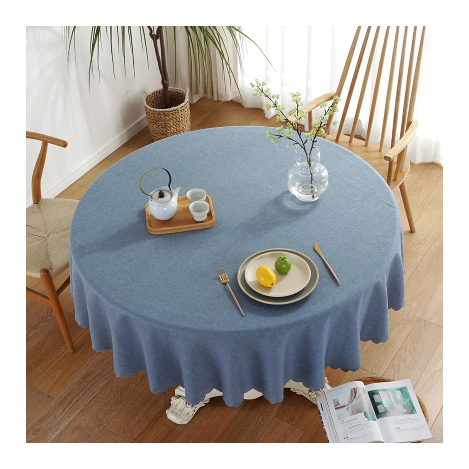 Nappe ronde bleue 120cm anti-tache avec bordure ondulée moderne