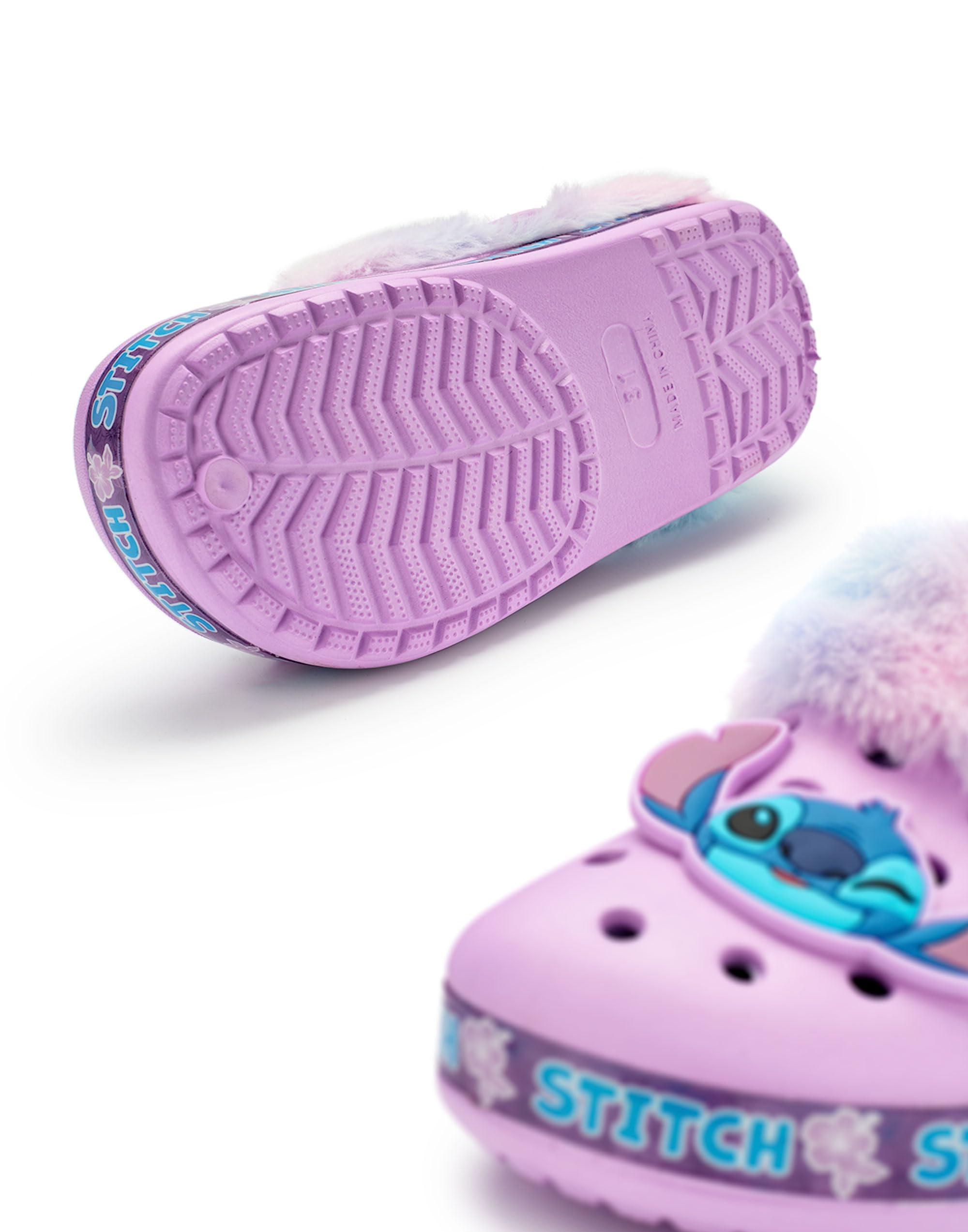 Disney Lilo & Stitch Girls Sabots | Slip-Ons en Caoutchouc pour Enfants avec breloque de Personnage Stitch en Violet | Sandales doublées de Fourrure pour Enfants avec Bride de Talon et imprimé Fleur