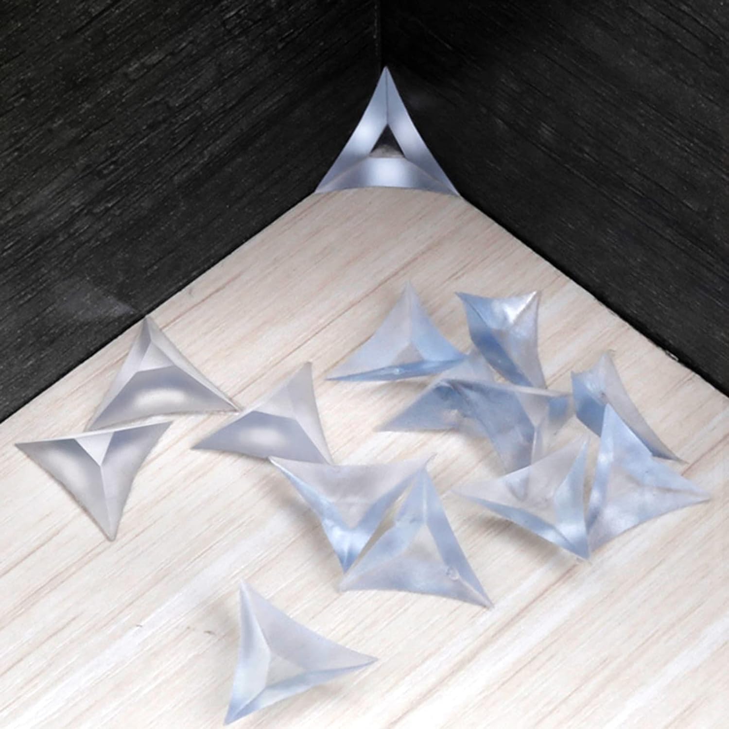 100Pcs Corner Dust Guards Reusable Drawer Corner Sticker PVC Three-Dimensional Design Hand Tools