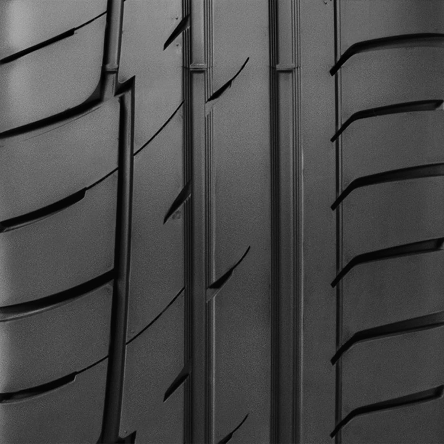 GT Radial Champiro SX2 Summer 235/40ZR17 90W Passenger Tire