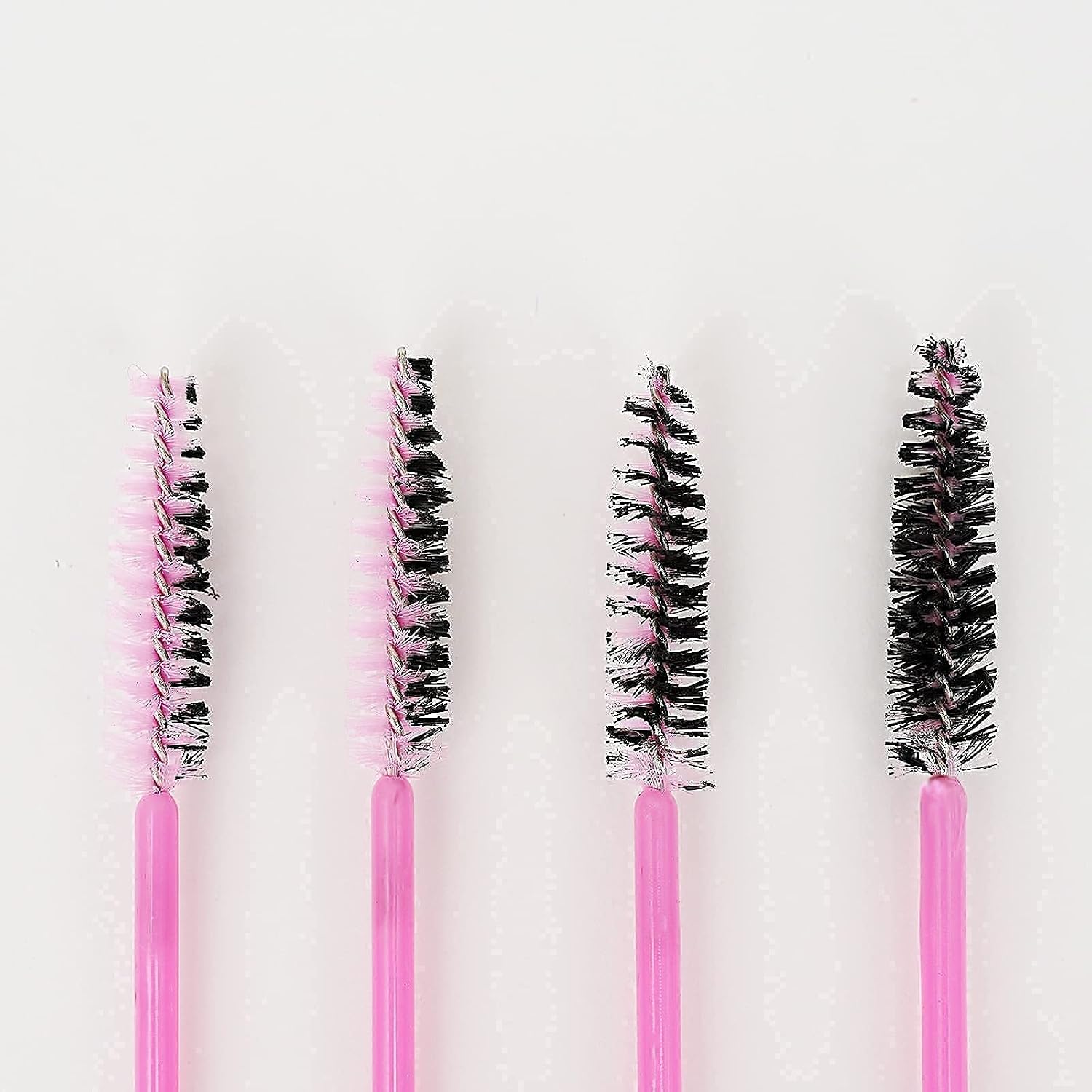 i-Laesh 100 Pcs Disposable Eyelash Brushes, Mascara Wands, Eye Lash Brush, Spoolies for Eyelash Extensions, Spoolie Eyebrow Eyeshadow Brow Makeup Supplies Kit Cleansing Glitter Applicator Tool Accessories Bristle (Pink)