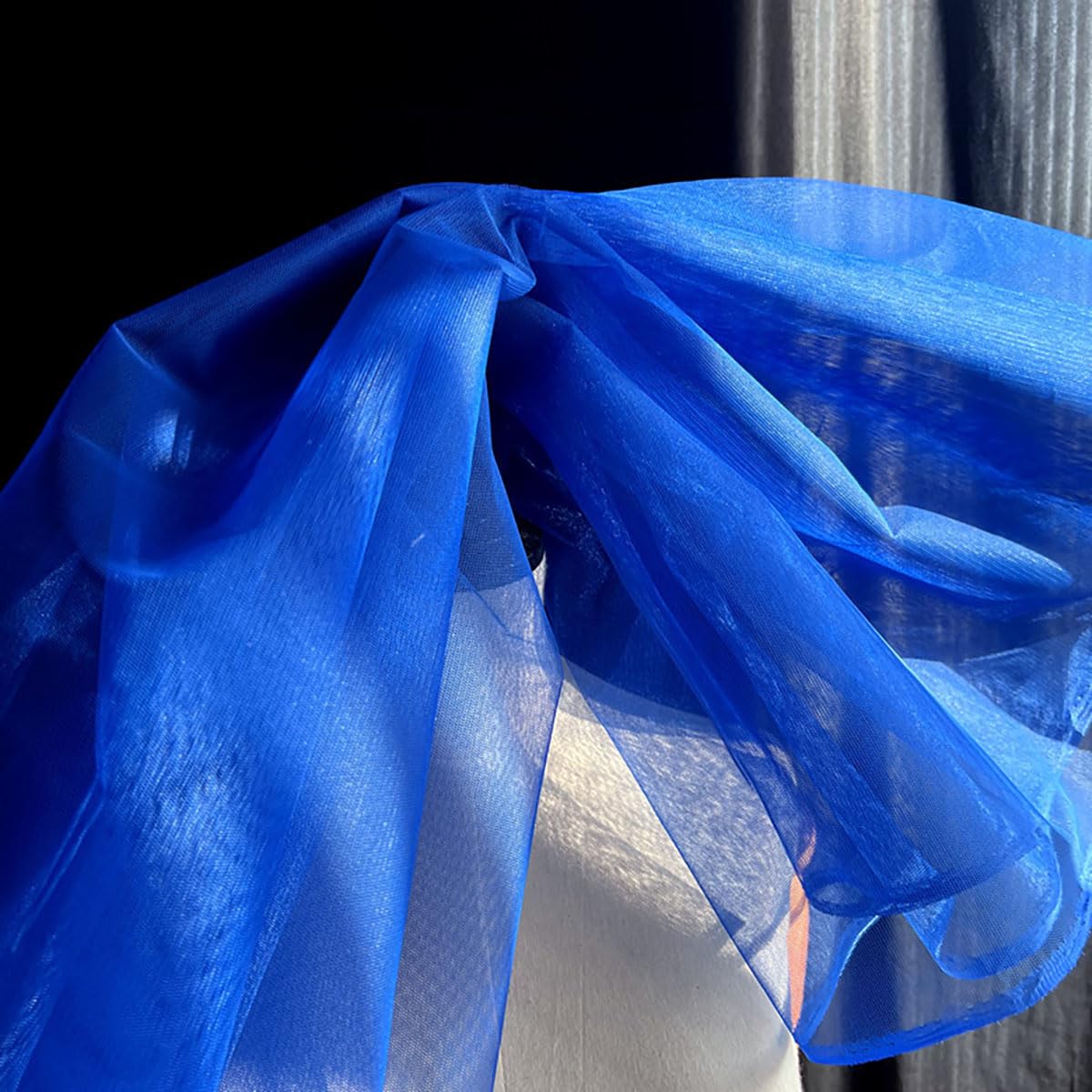 5m x 160cm Tüll Stoff Tüllband, Fester Tüllstoff zum Basteln, Dekostoff Tüll Netzstoff, Transparenter, Unelastisch, Mesh Stoff für Hochzeit Brautkleid Tutu Weihnachten Deko, Dunkelblau
