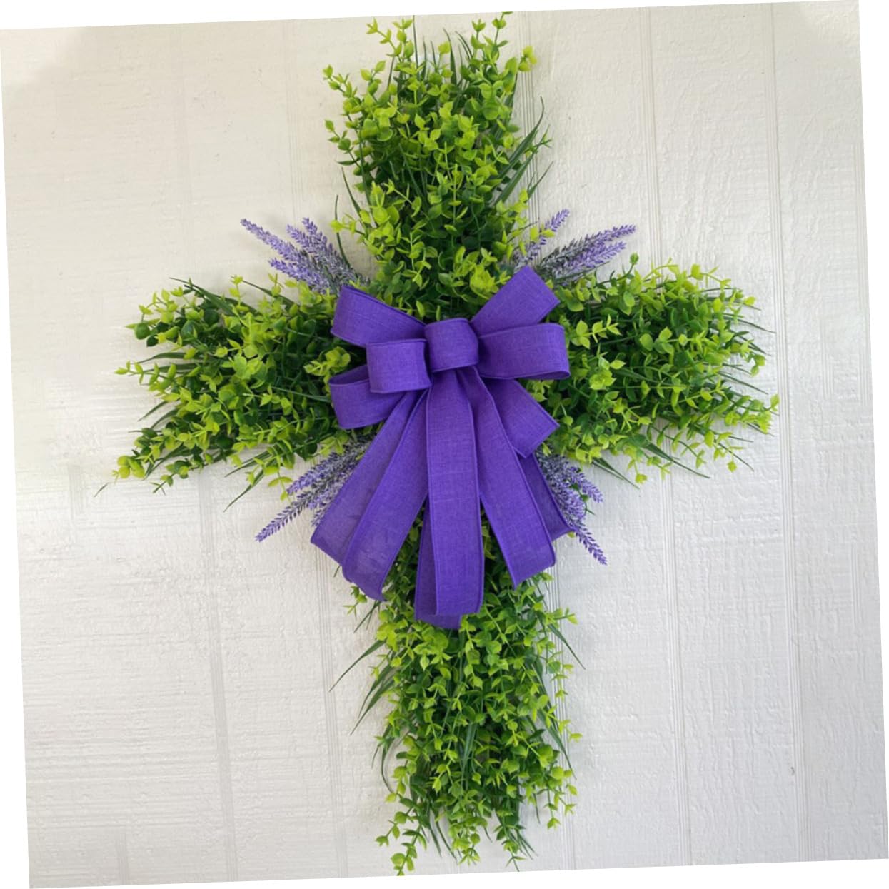 Cabilock Ghirlanda di Pasqua Forma di Croce Ghirlanda per Porta d Ingresso Esterna Decorazioni di Eucalipto e Lavanda per Porte Interne Esterne
