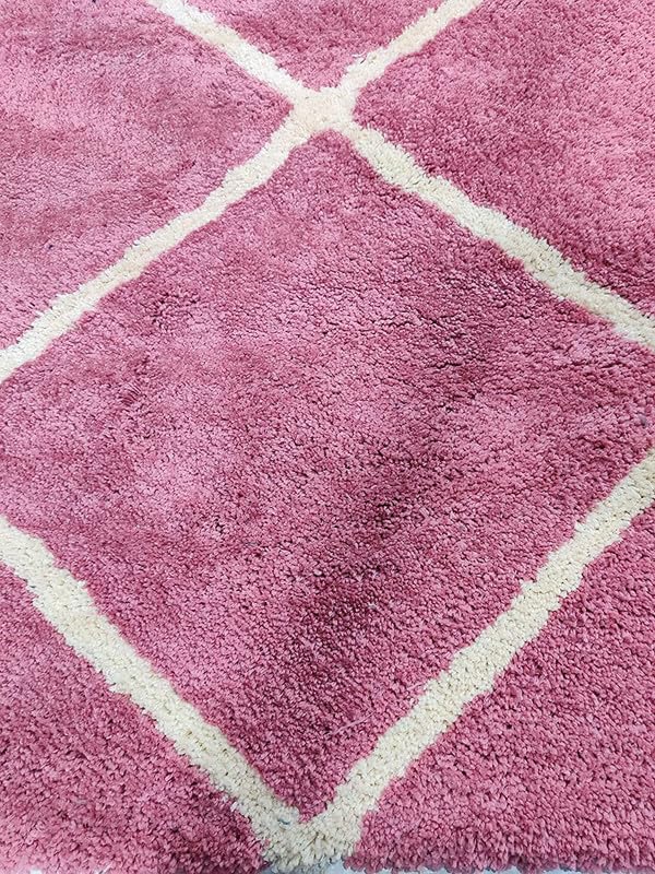 Image of HandmadeSHAGGY Pure Microfiber Smooth & Anti-Skid Carpets for Bedroom & Living Room, 2 inch Thickness Size- 12X18 Feet
